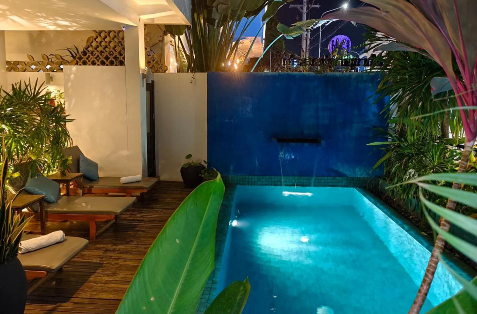 Night in Baahu Villa