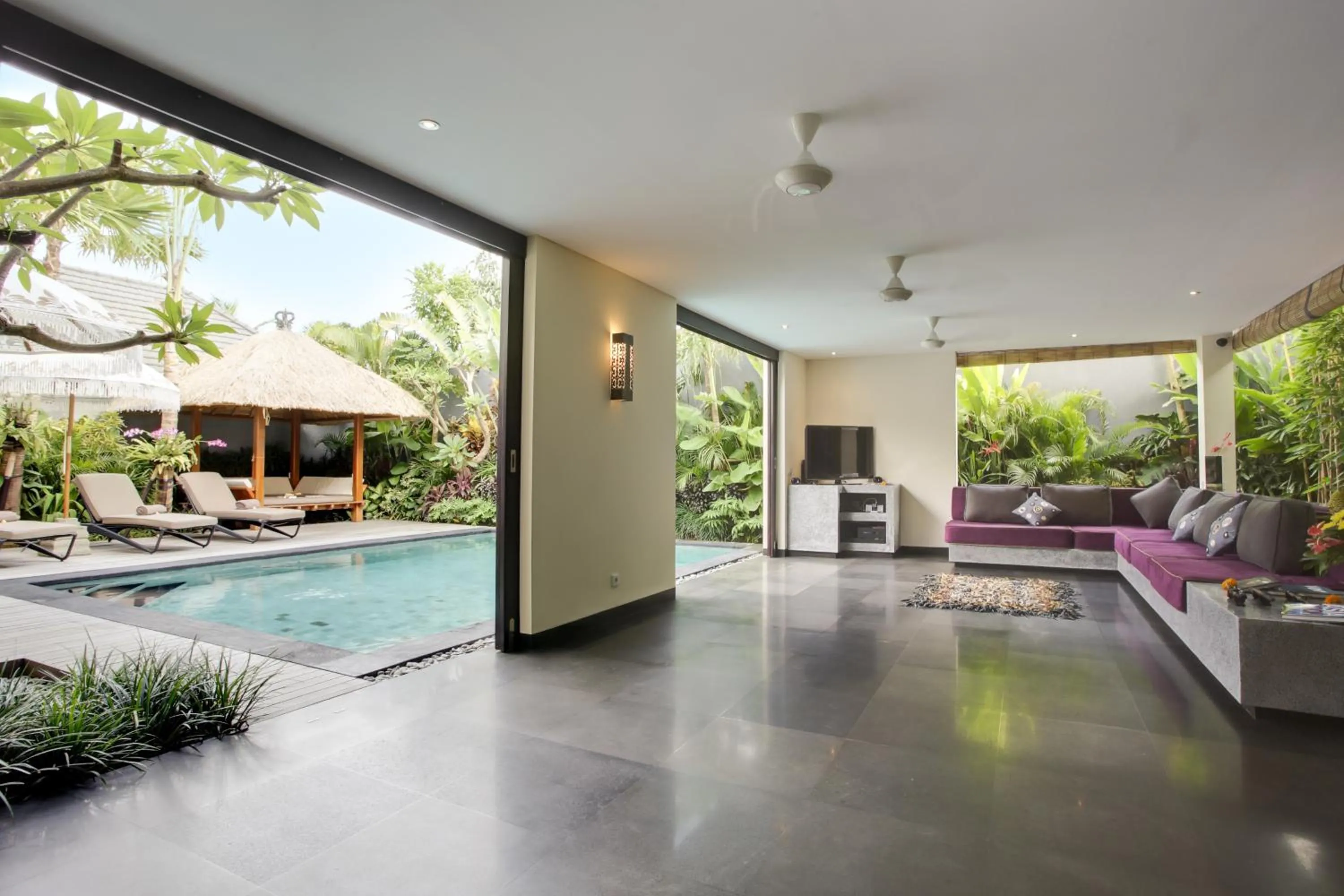 Elok Villas