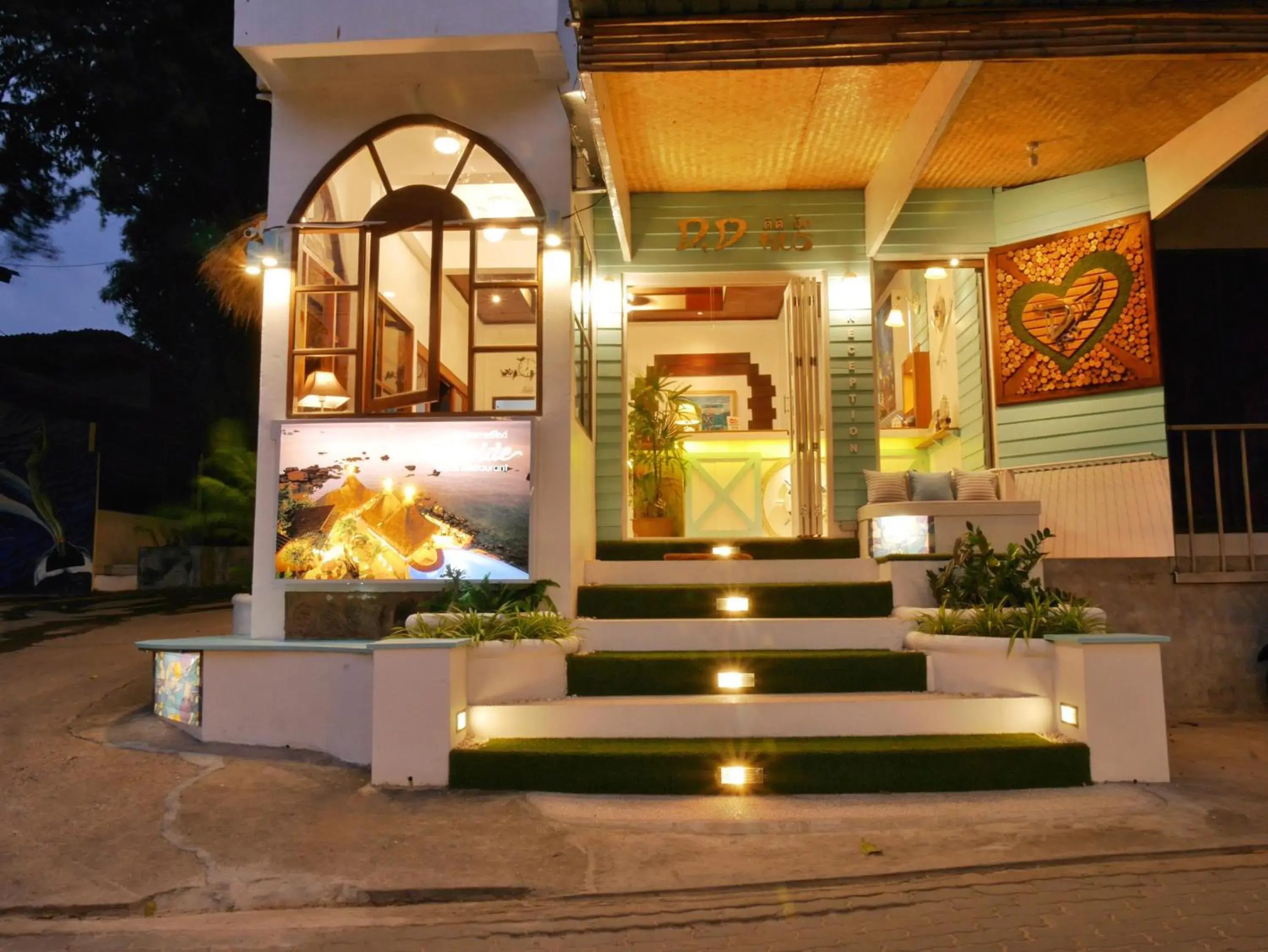 Lobby or reception in DD Hut Koh Tao Lobby or reception in DD Hut Koh Tao