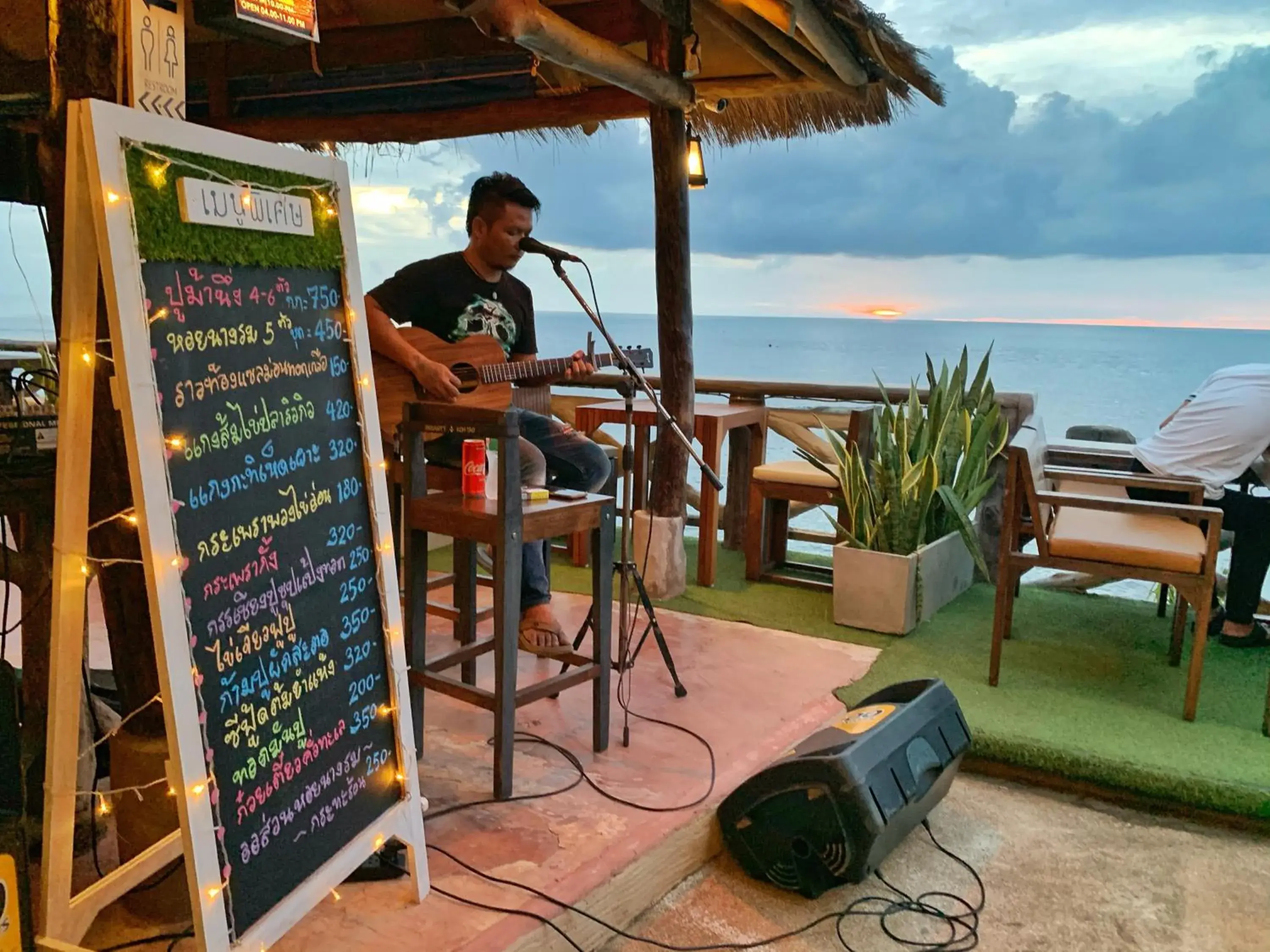 Restaurant/places to eat in DD Hut Koh Tao Restaurant/places to eat in DD Hut Koh Tao