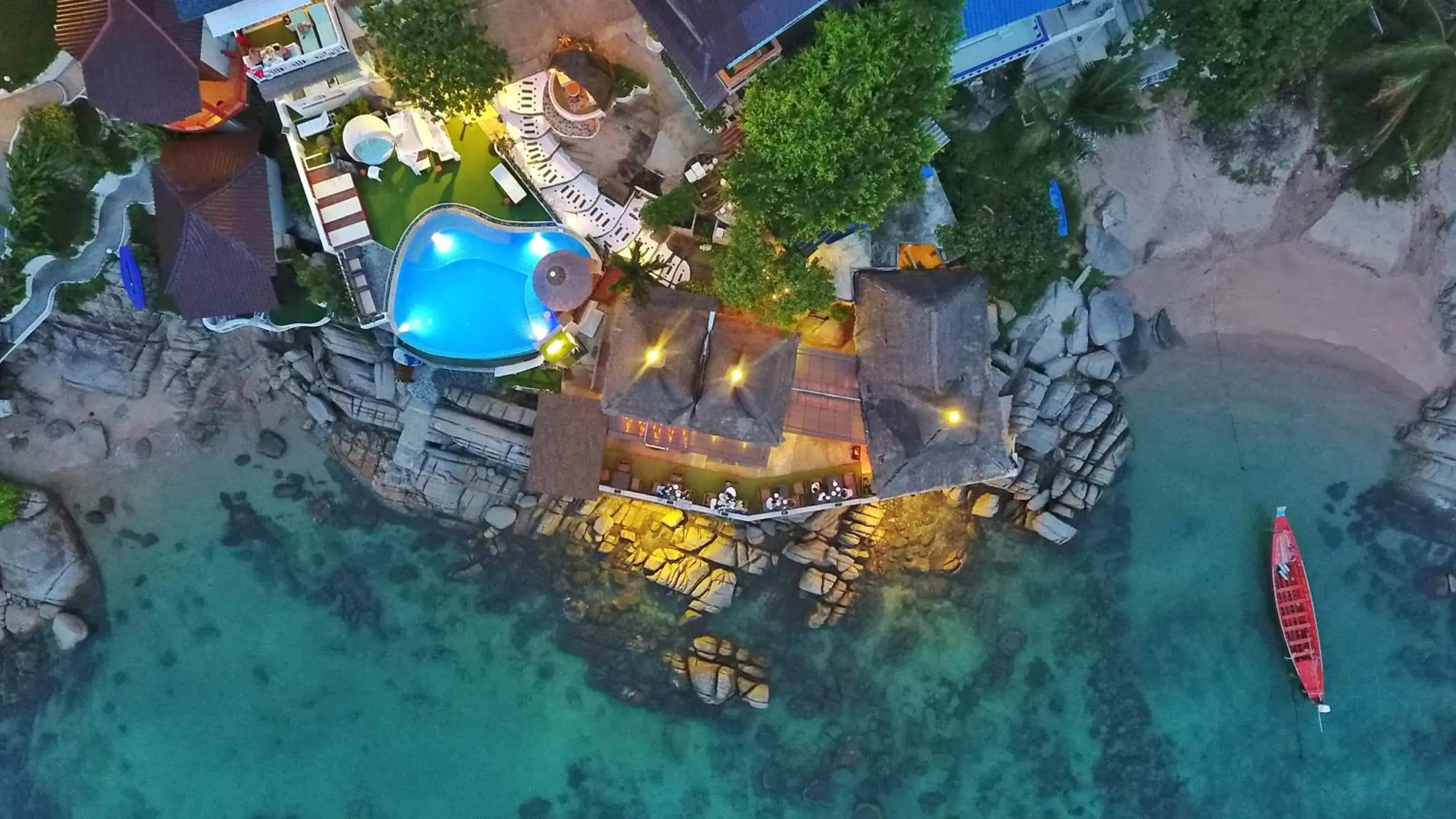 Bird's eye view in DD Hut Koh Tao Bird's eye view in DD Hut Koh Tao