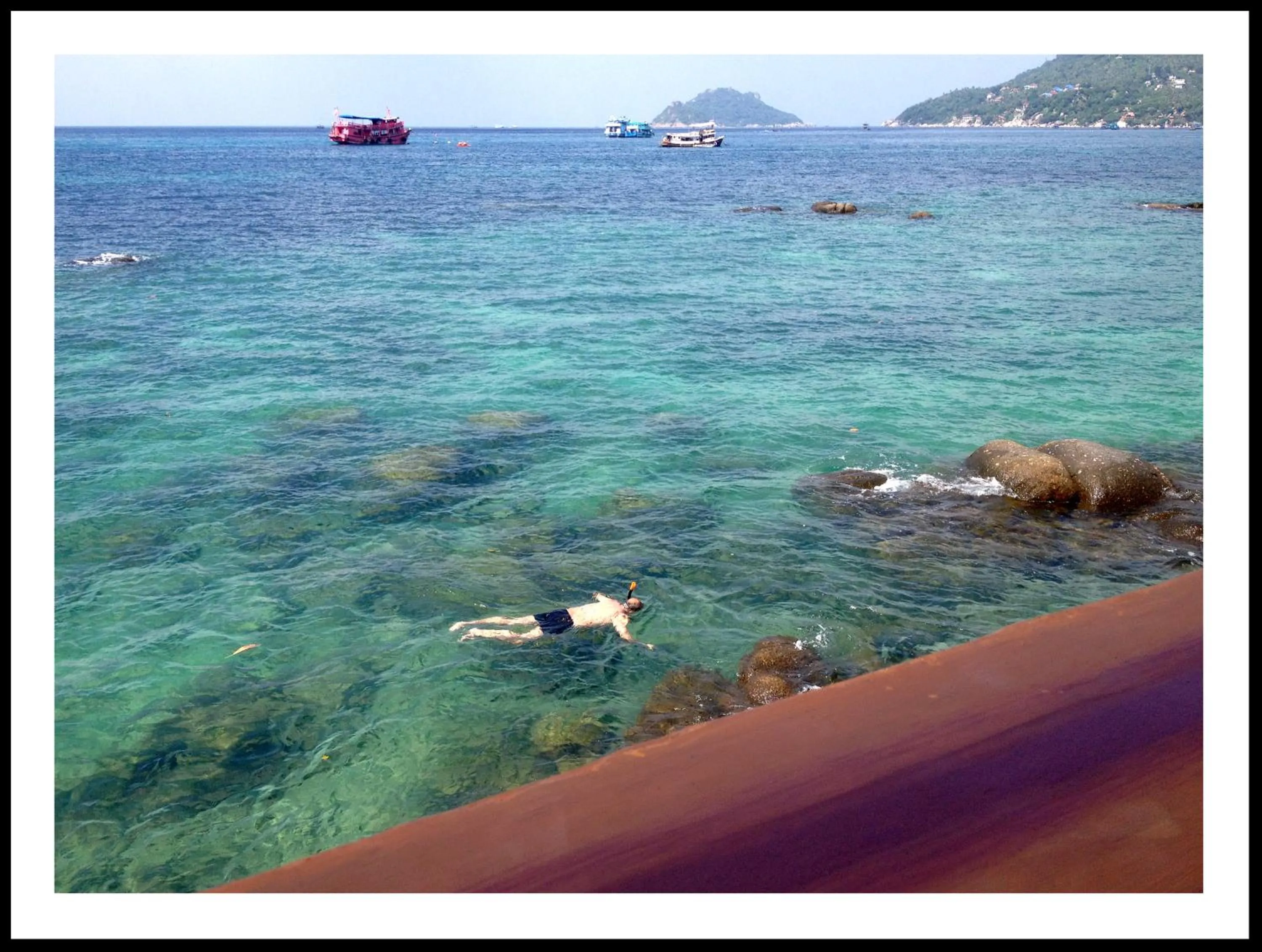 Snorkeling in DD Hut Koh Tao
