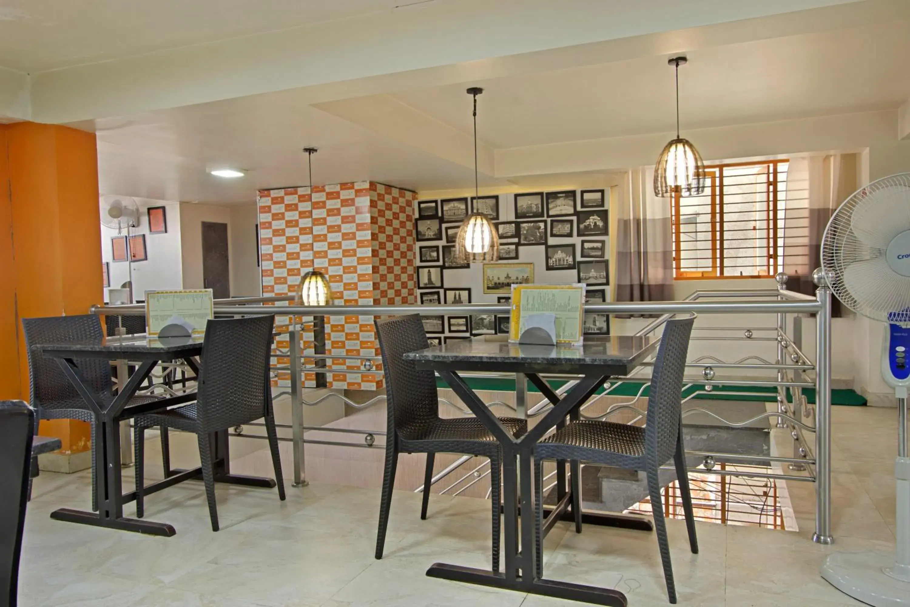 Restaurant/places to eat in Mannars Residency Restaurant/places to eat in Mannars Residency