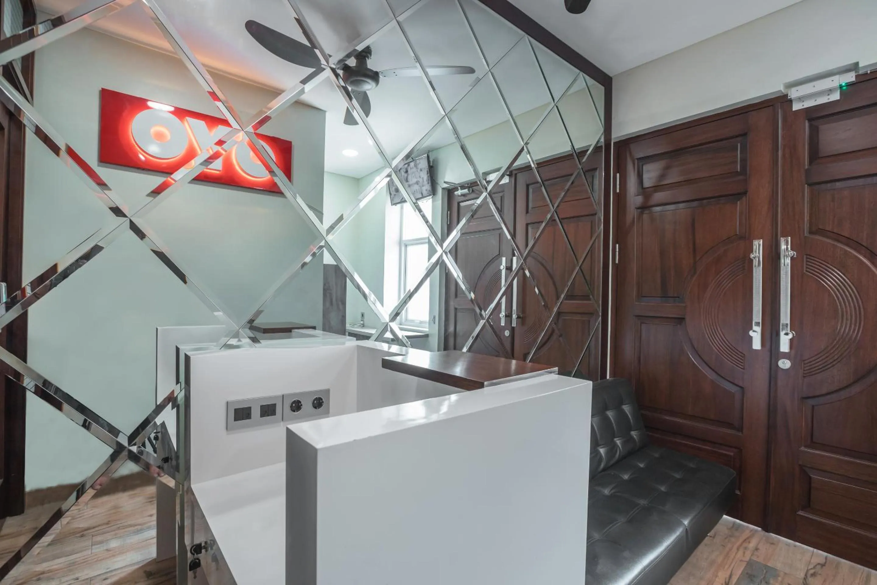 Lobby or reception in Super OYO 1487 Residence Khoe