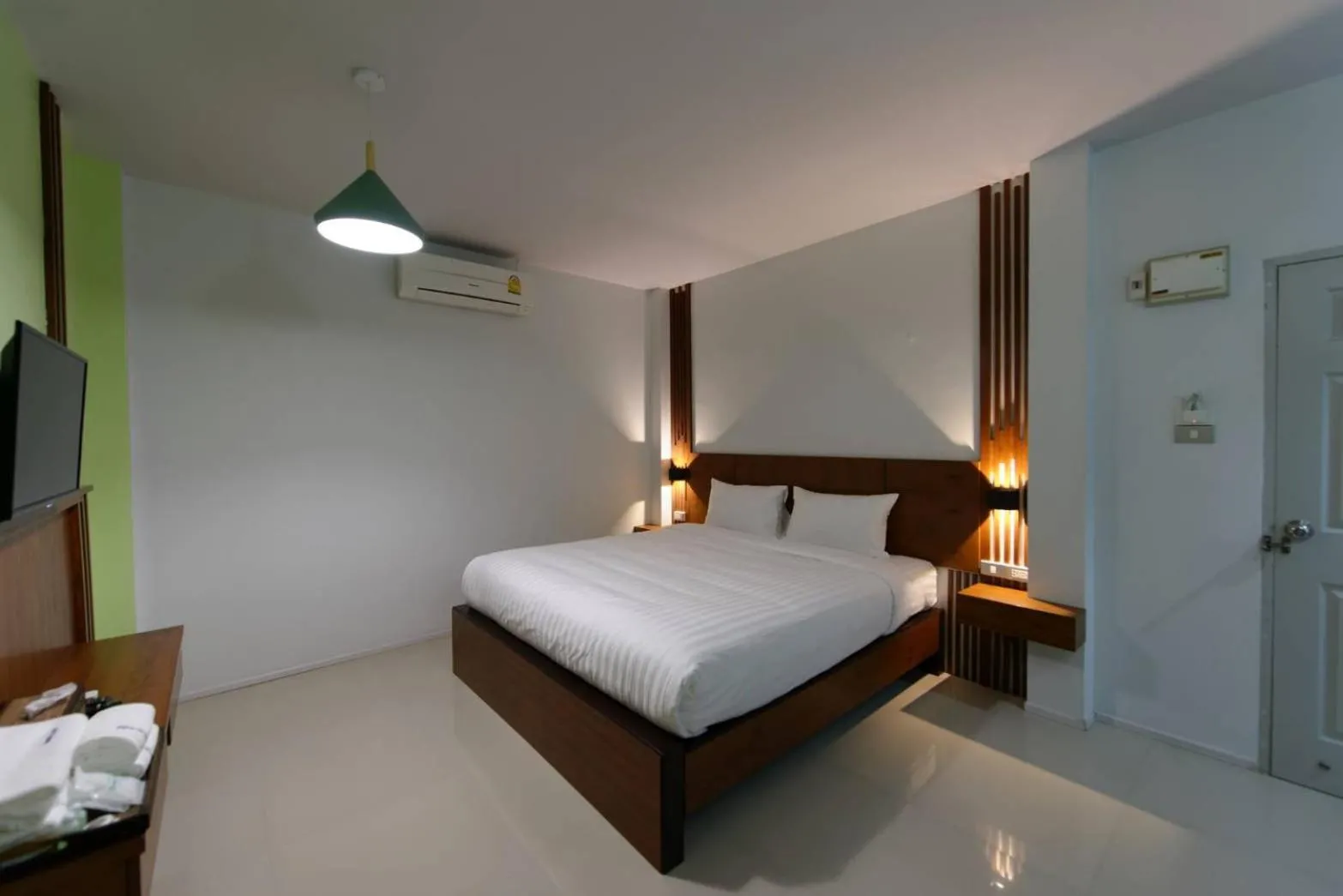 Bed in Chedi Chiangrai Boutique Hotel