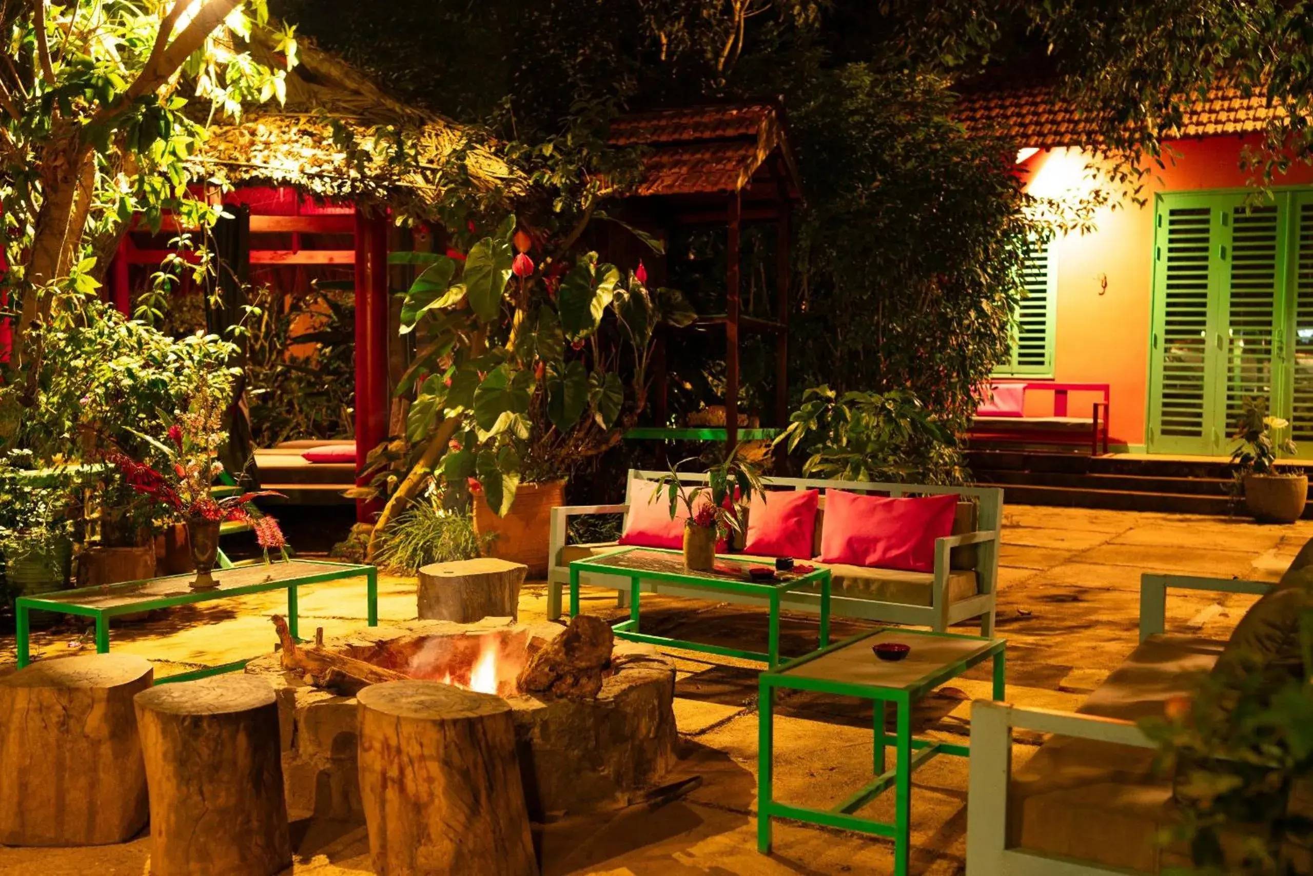 Restaurant/places to eat in Ivory Falls Villa Restaurant/places to eat in Ivory Falls Villa