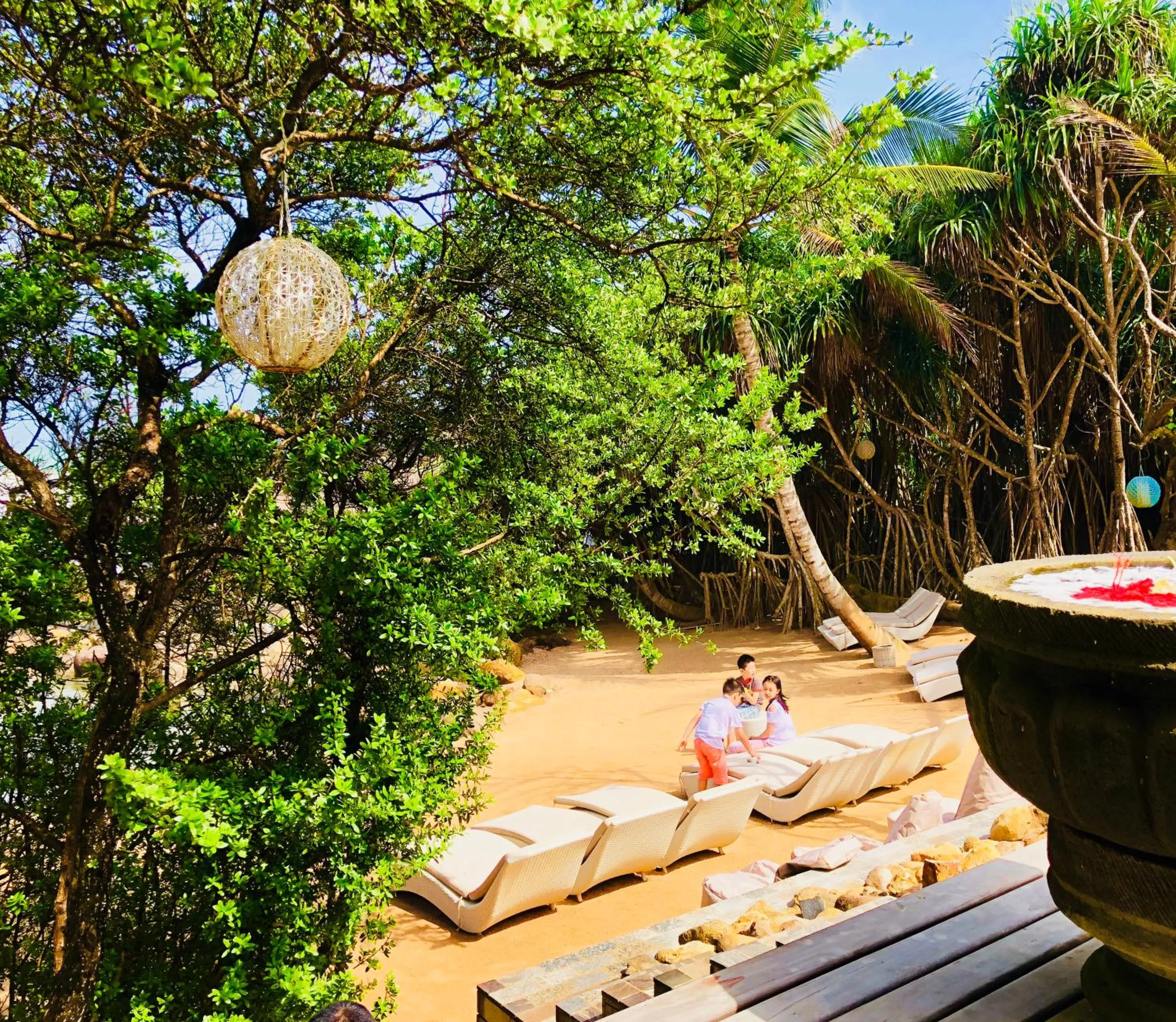 Beach in Thaproban Pavilion Resort and Spa