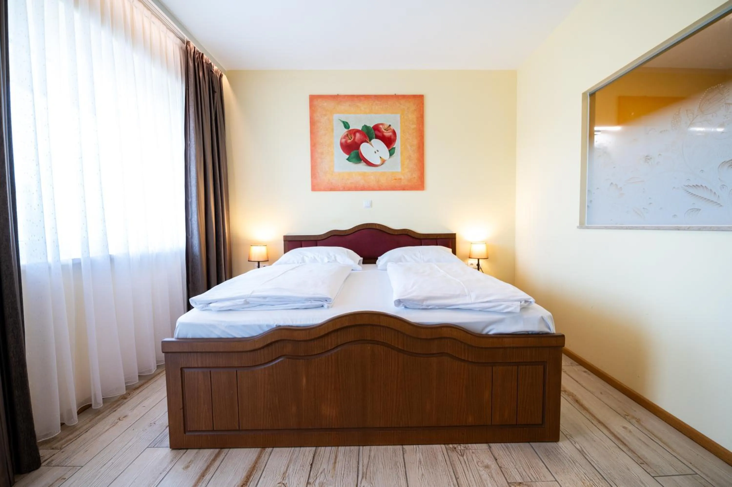 Double Room with Extra Bed - single occupancy in VULKAN Residenz Hotel I Self Check-in