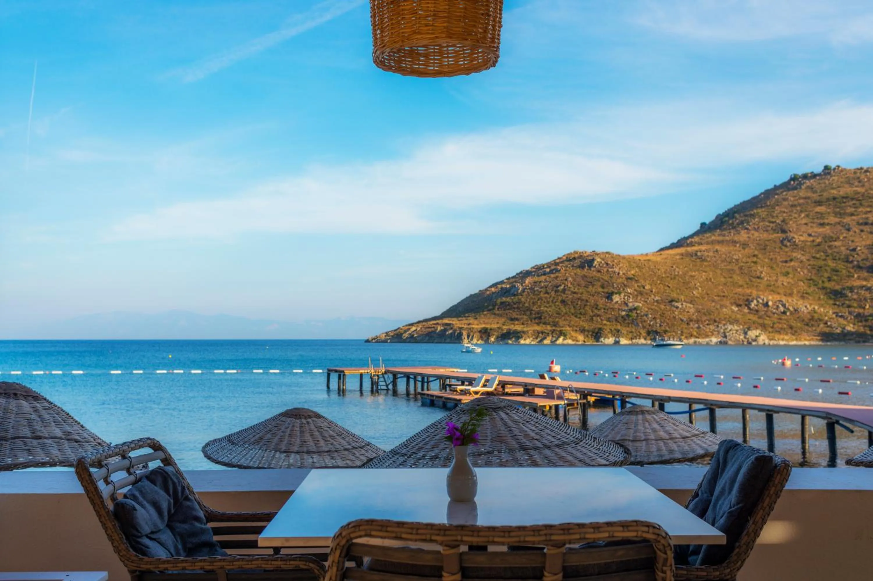 Beach in LIV Hotel by Bellazure