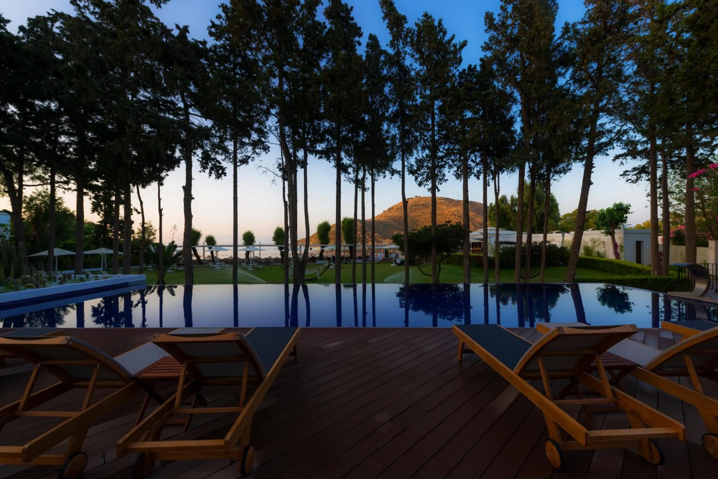 Swimming pool in LIV Hotel by Bellazure