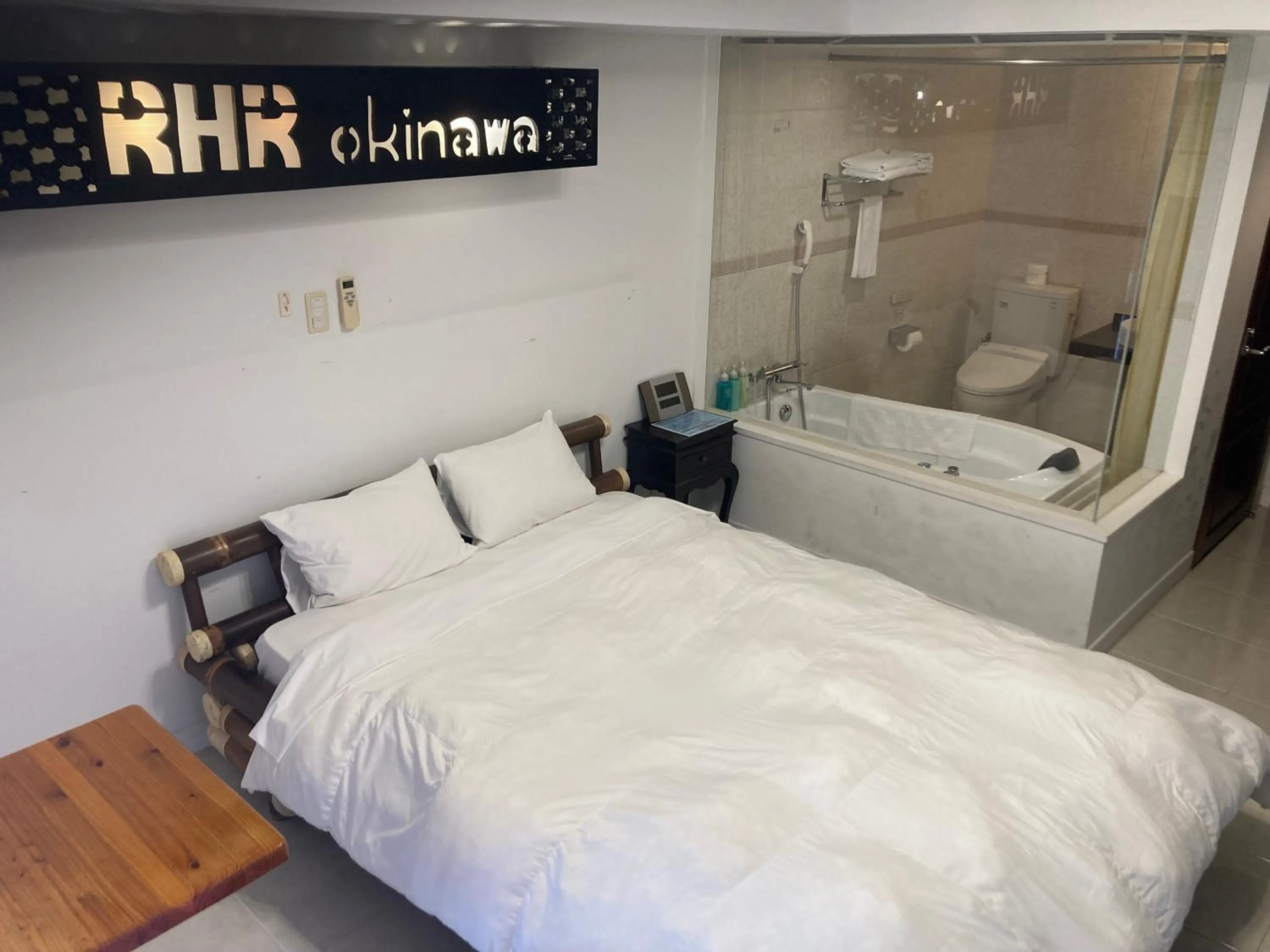 Standard Double Room - single occupancy - Non-Smoking in Royal Hotel