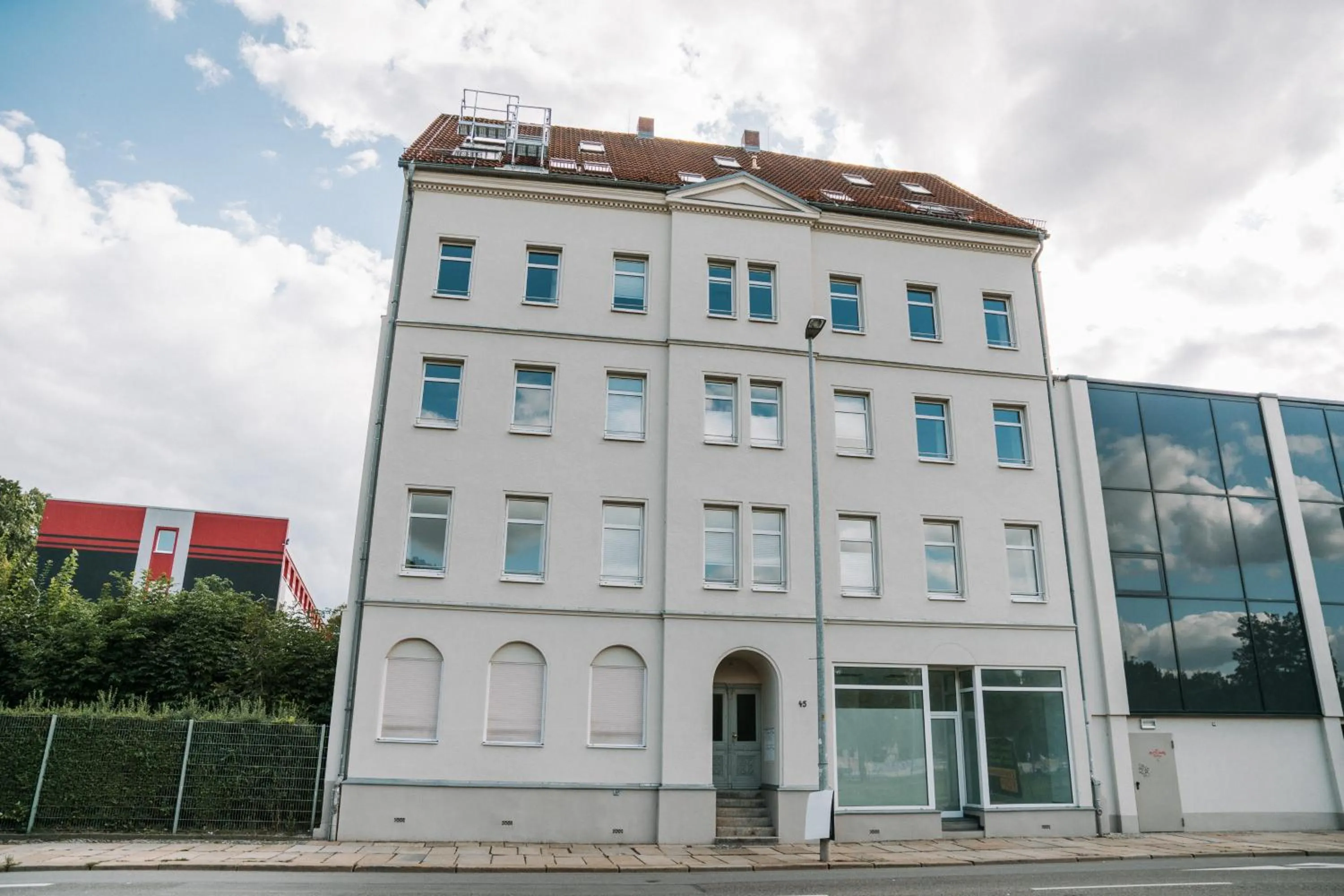Property building in Limehome Chemnitz Hartmannstraße