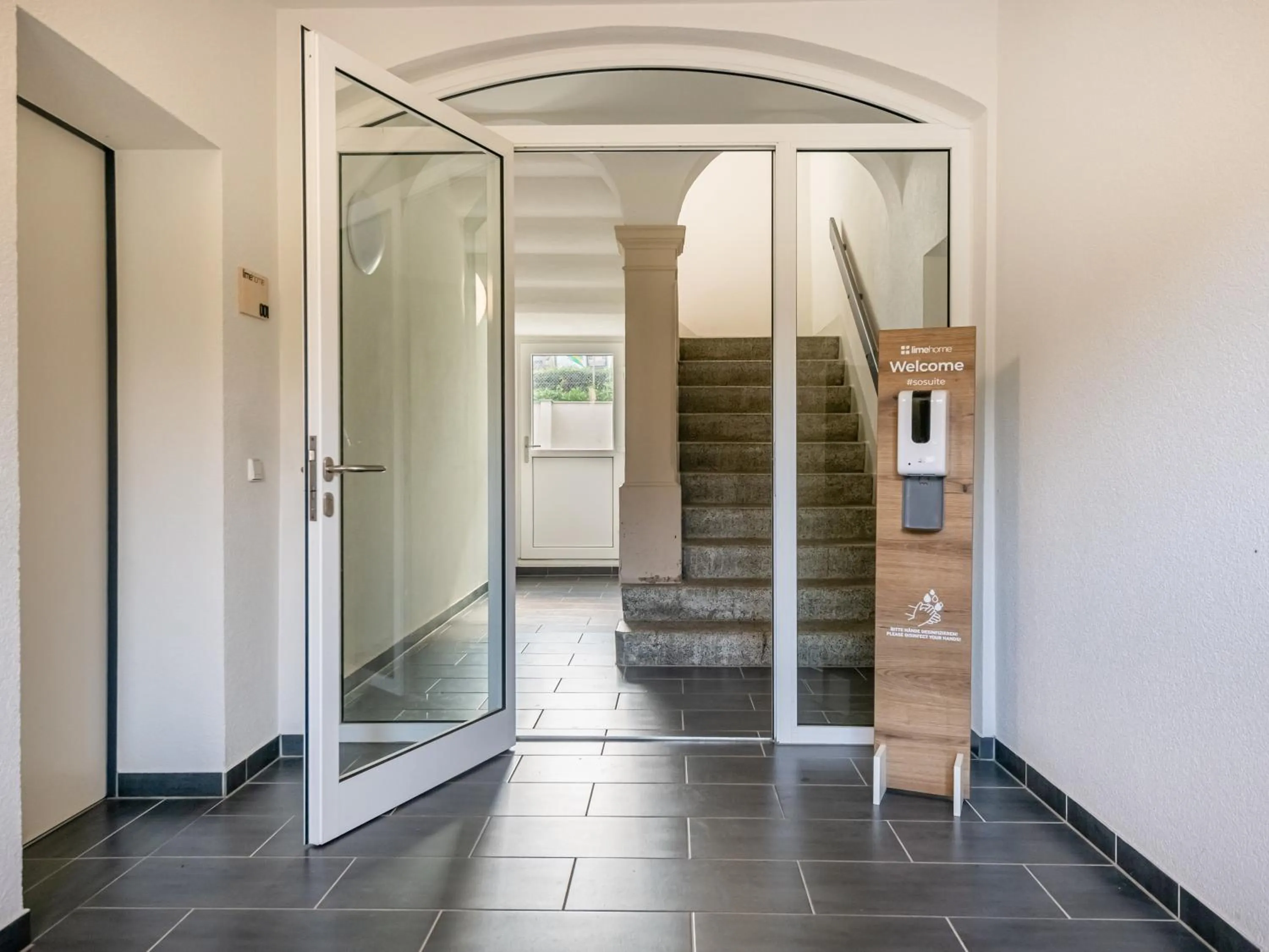 Facade/entrance in Limehome Chemnitz Hartmannstraße