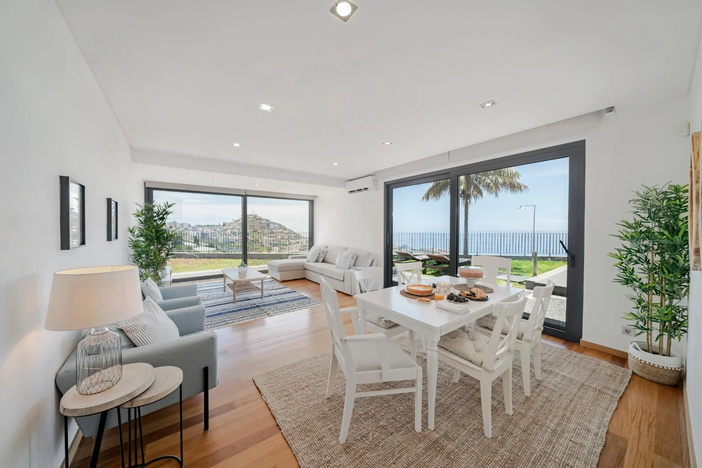Vila Papagaio Verde by An Island Apart