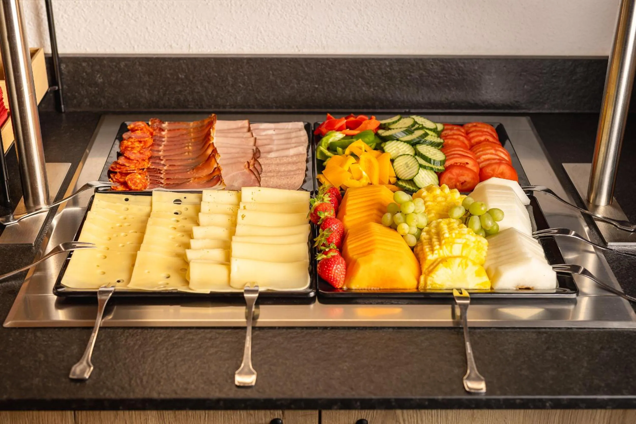 Buffet breakfast in Hotel Christoph