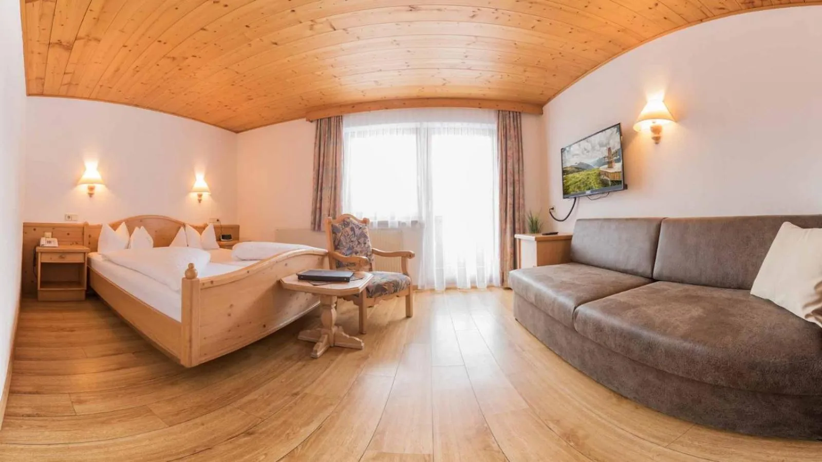 Photo of the whole room, Bed in Hotel Christoph