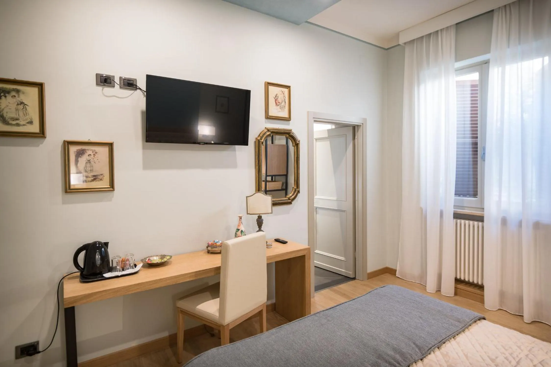 TV and multimedia, Bed in Brunelli B&B