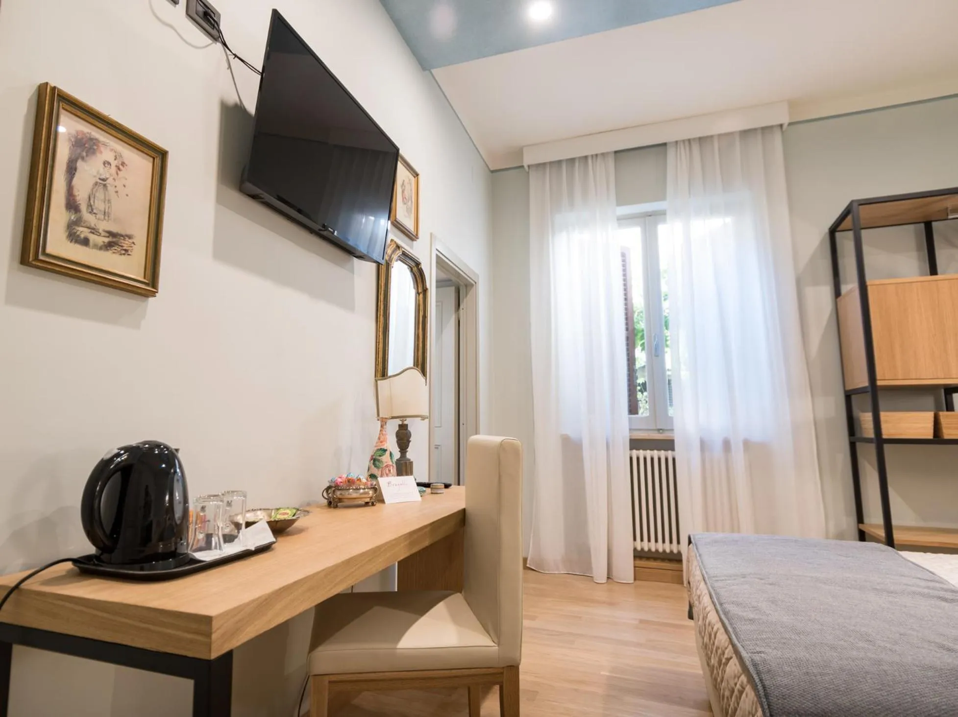 TV and multimedia, Bed in Brunelli B&B