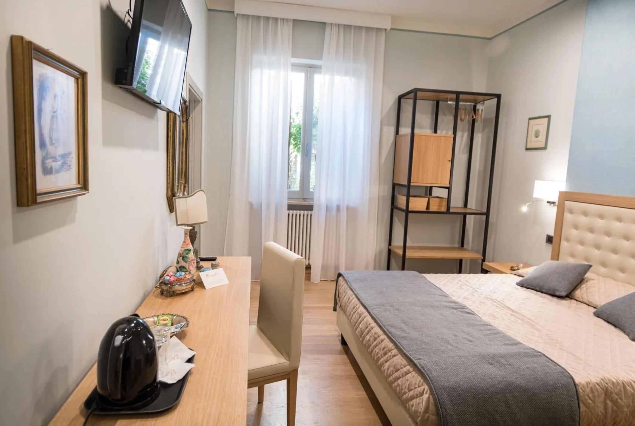 TV and multimedia, Bed in Brunelli B&B