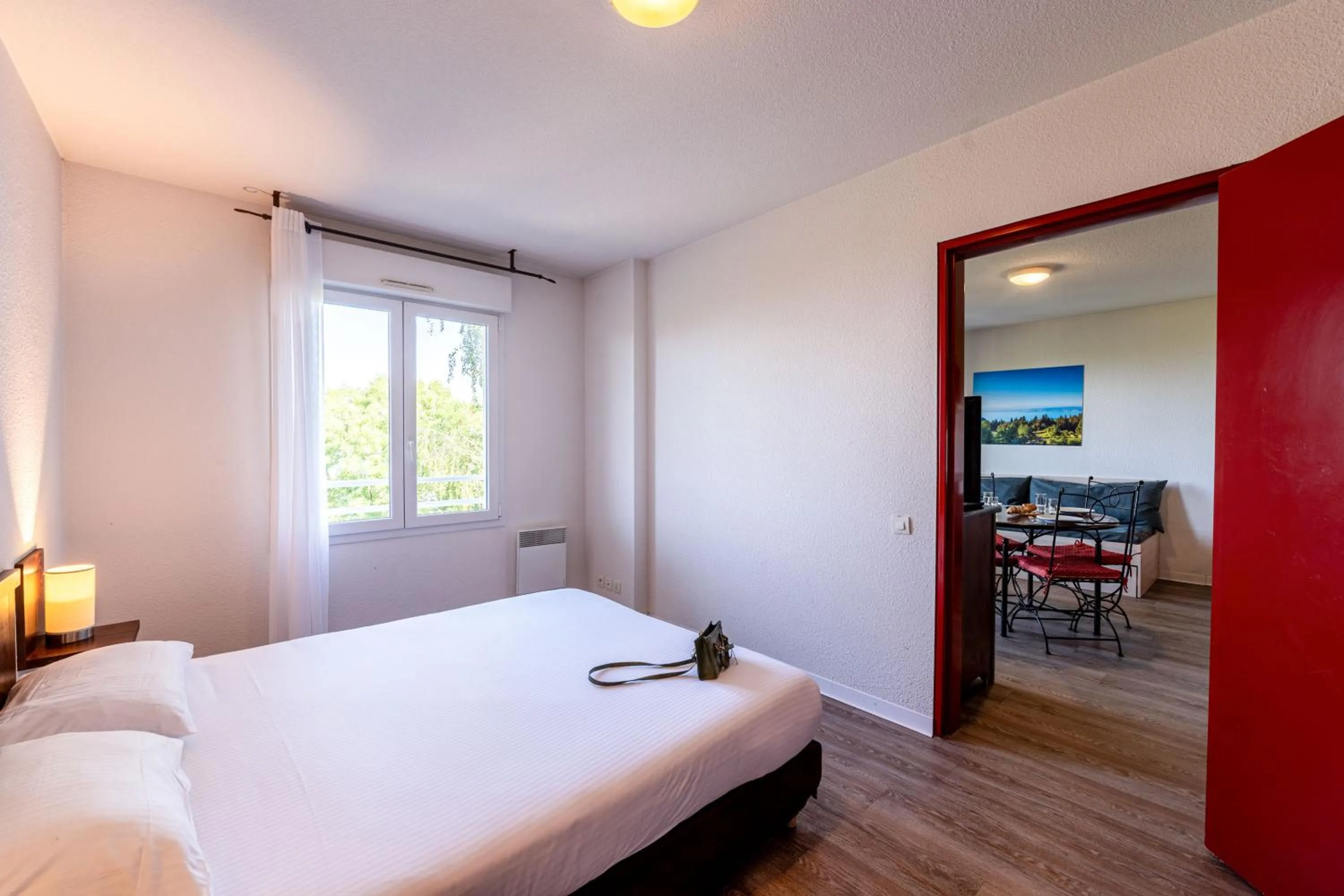 Bedroom, Bed in Zenitude Evian Les Terrasses du Lac, an Ascend Collection Hotel