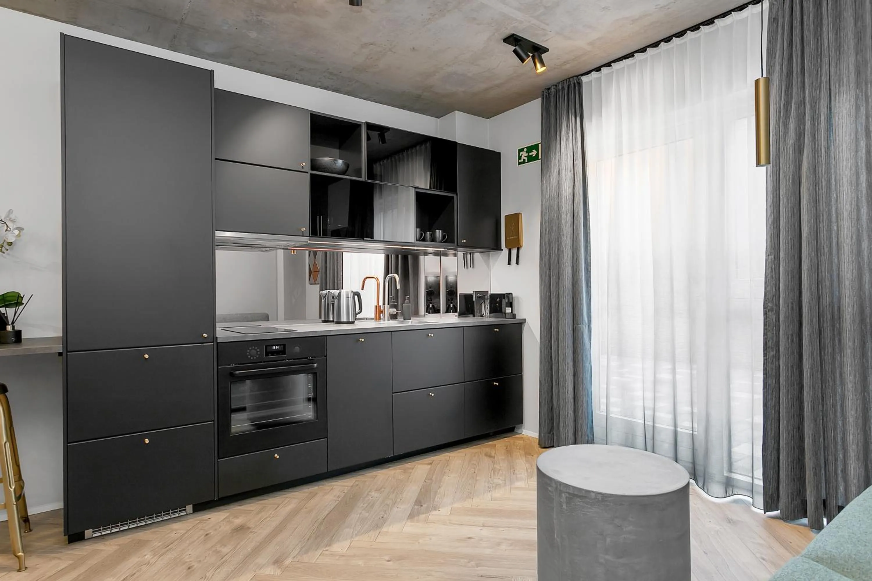 Backyard Apartments by Heimaleiga