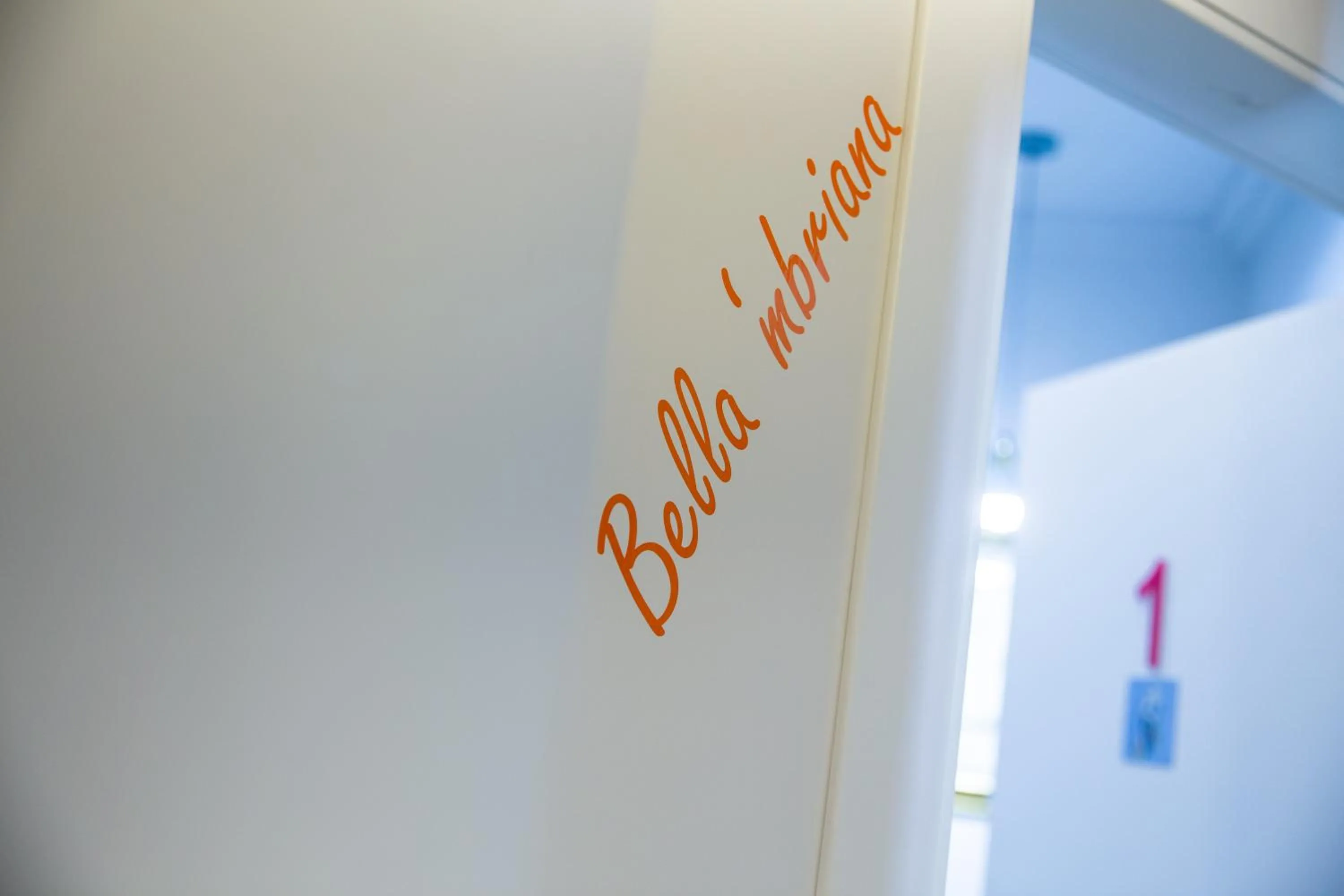 Text overlay in Miracolo al Duomo Smart Accomodations