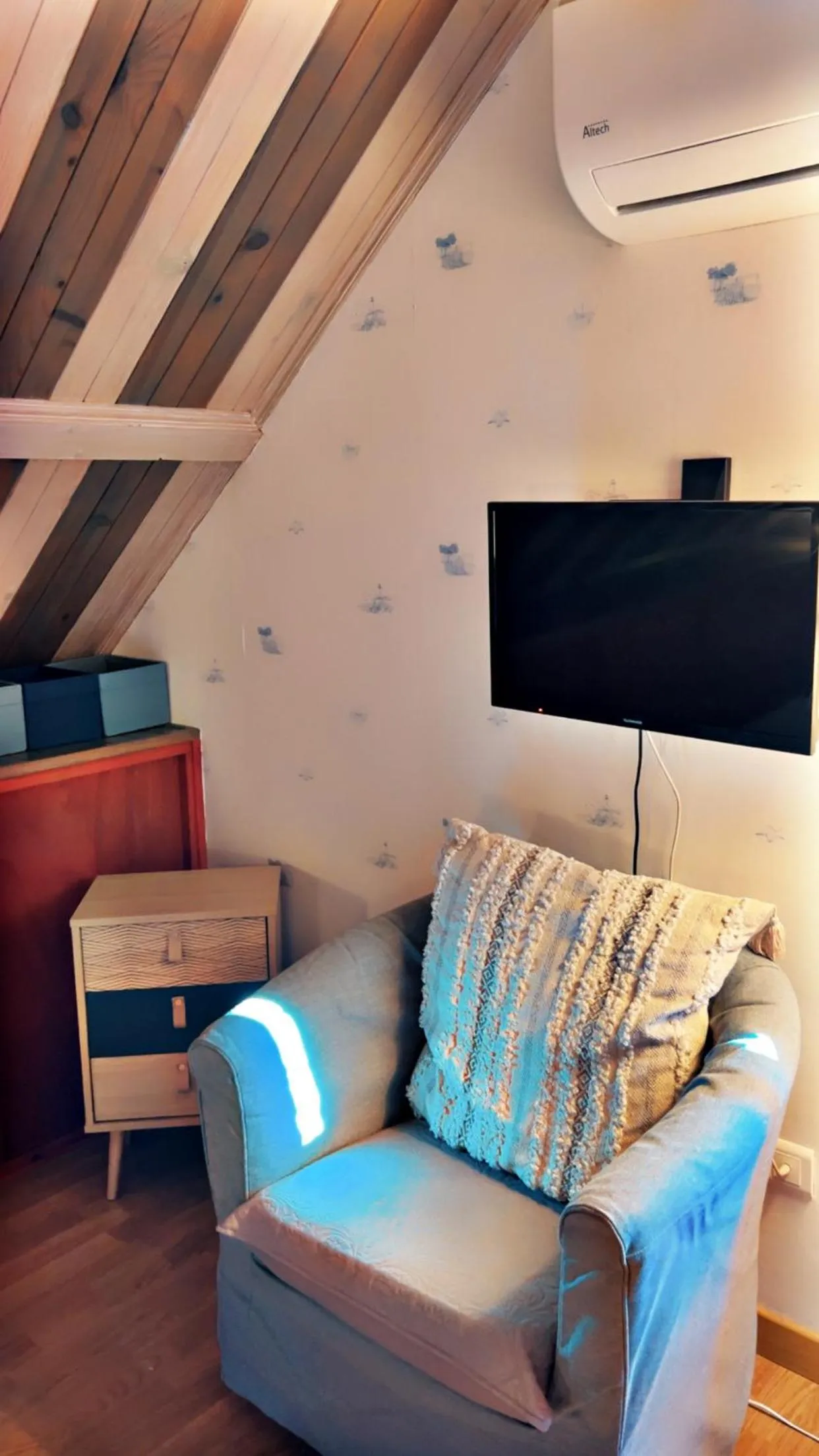 TV and multimedia in Domaine de la Borde