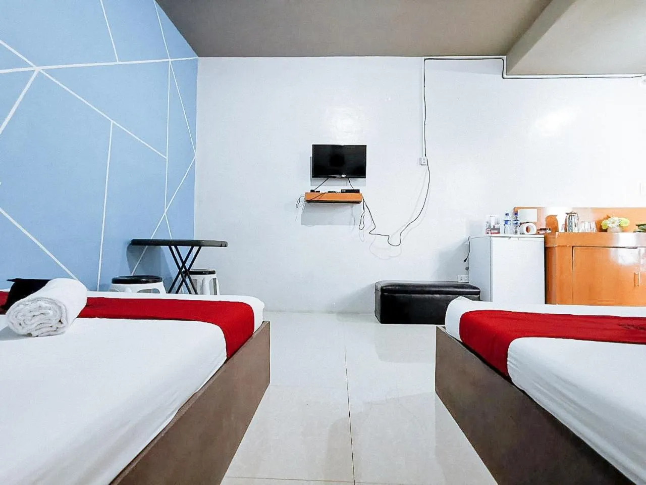 Bed in RedDoorz @ Aparente Gensan