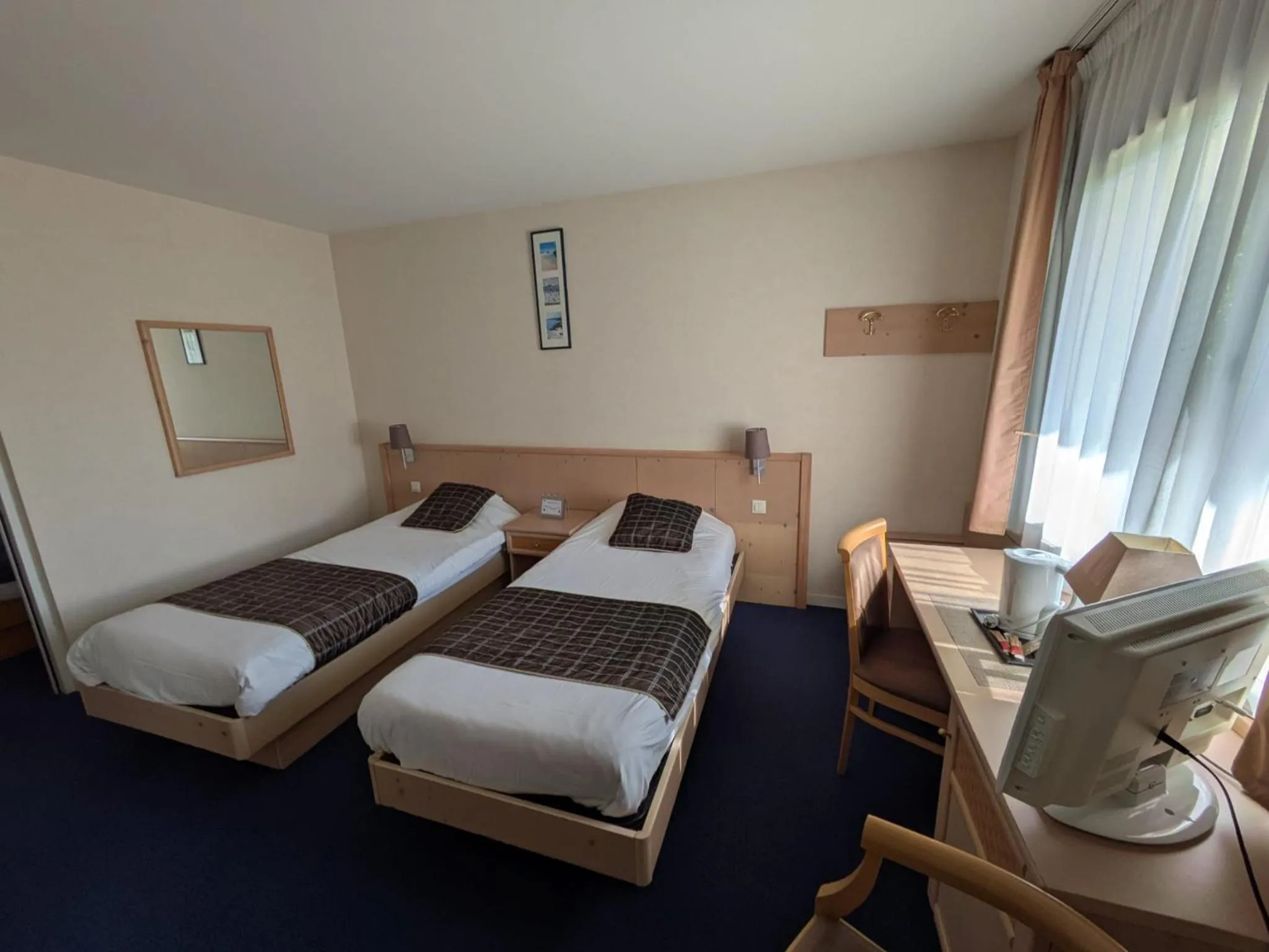 Bed in Hotel Anjou à L'Océane Angers-Le Mans