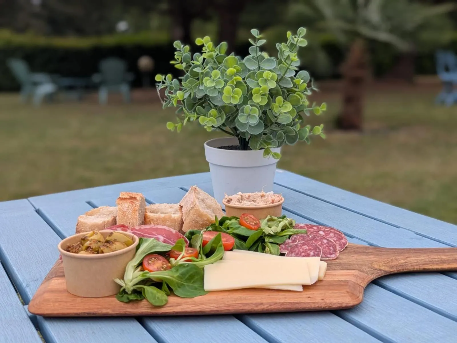 Lunch in Hotel L'Océane Angers Parc Expo