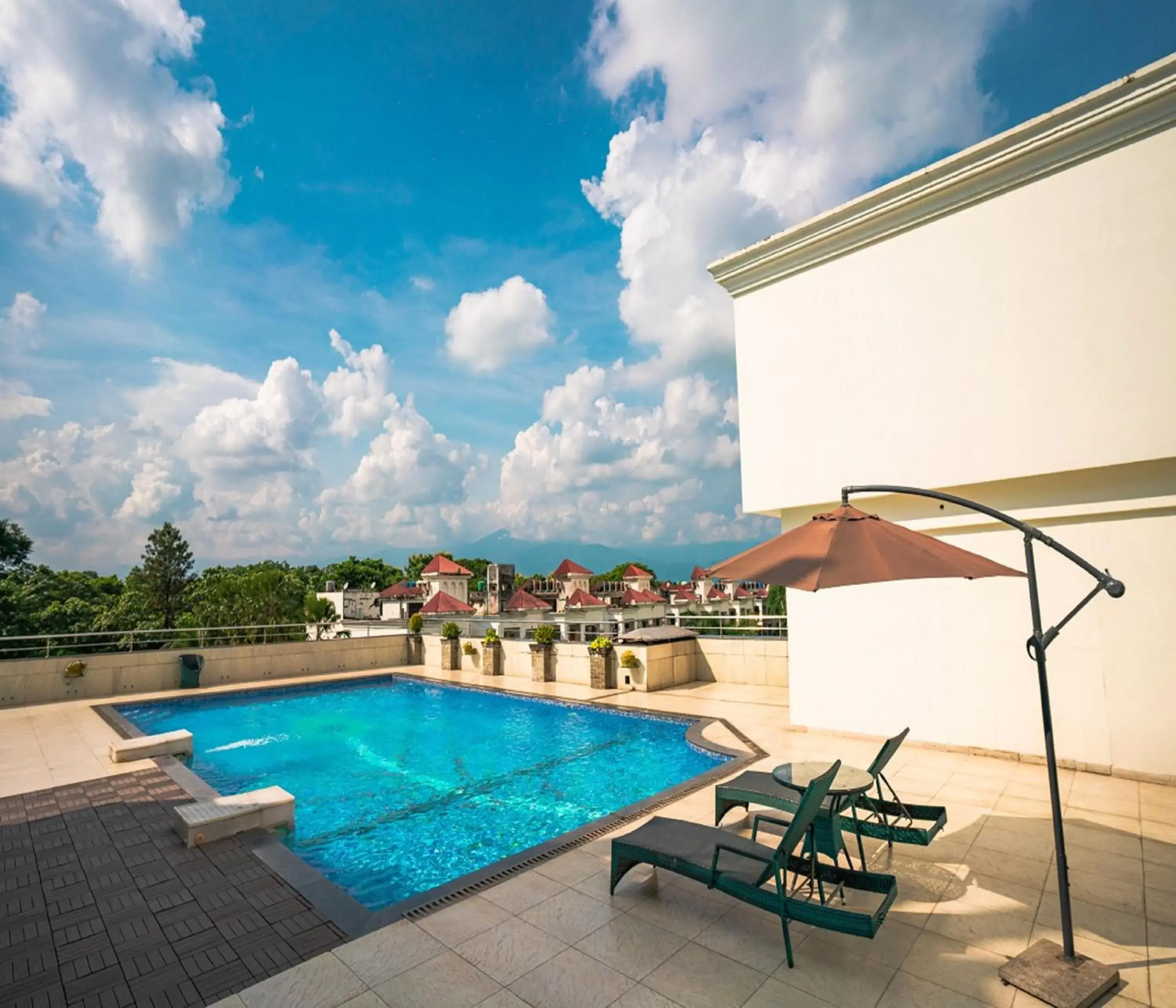 Swimming pool in Barsana Hotel & Resort Siliguri Swimming pool in Barsana Hotel & Resort Siliguri