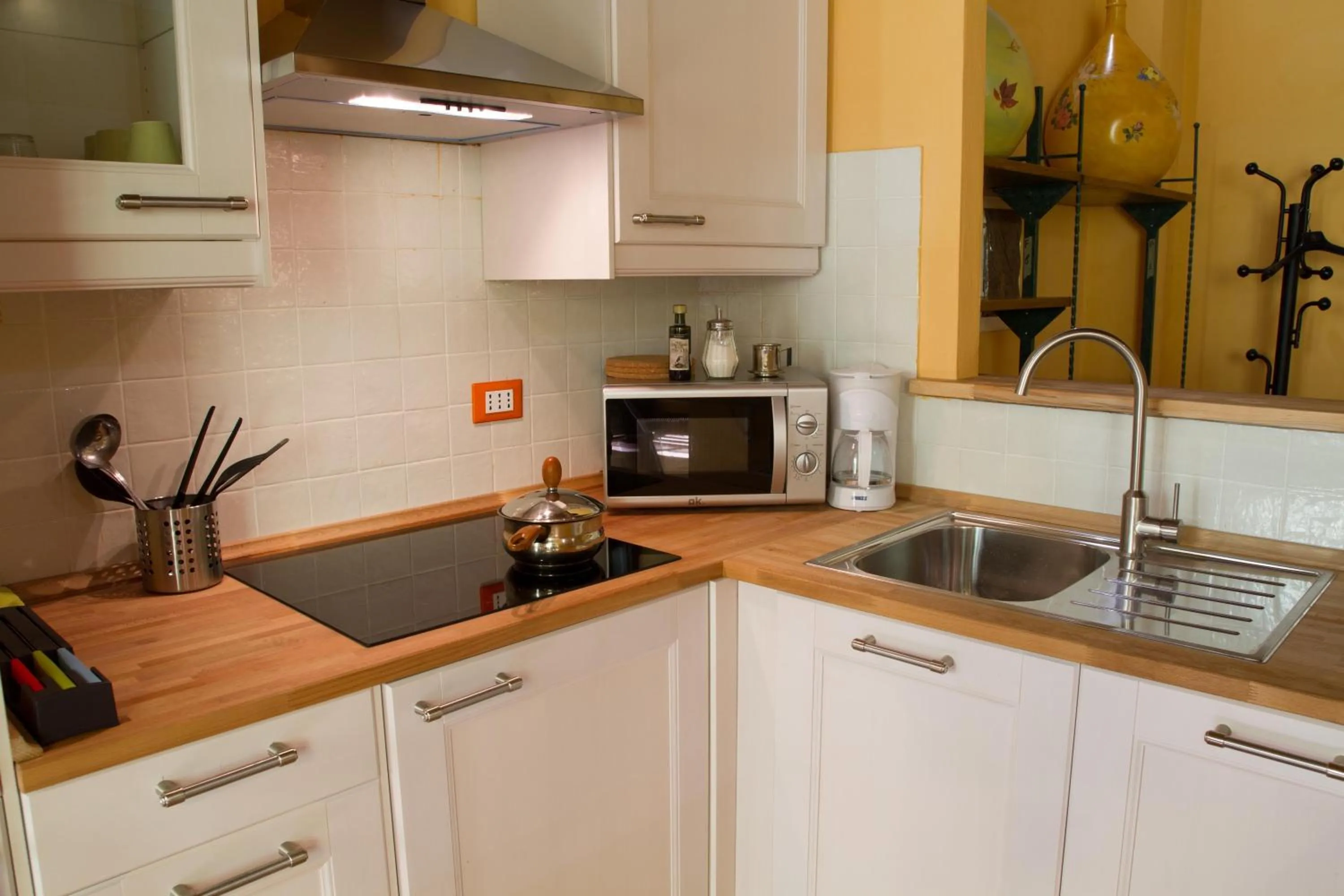 Kitchen or kitchenette in La Gemma Di Elena