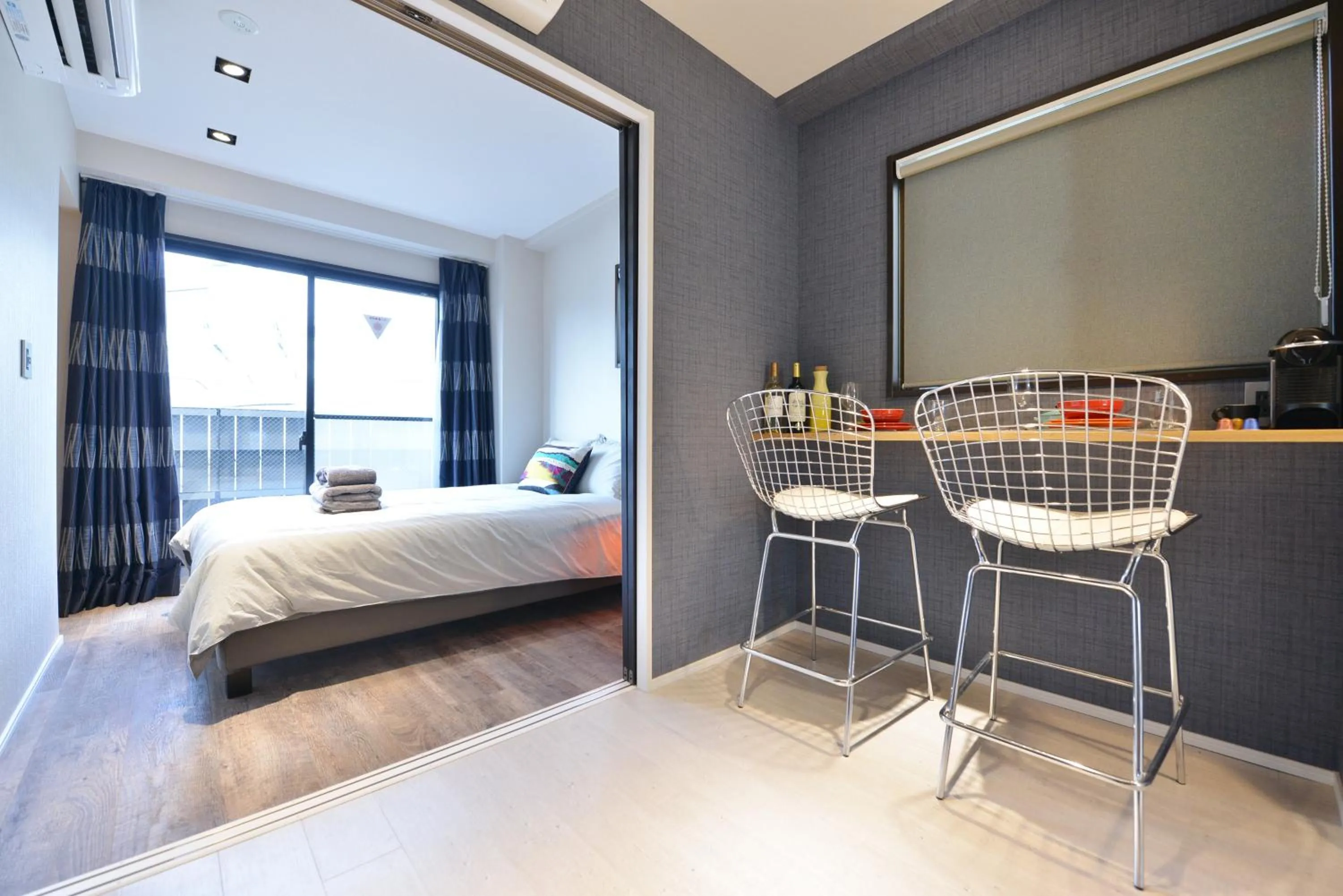 Coffee/tea facilities, Bed in Real Life Meguro River