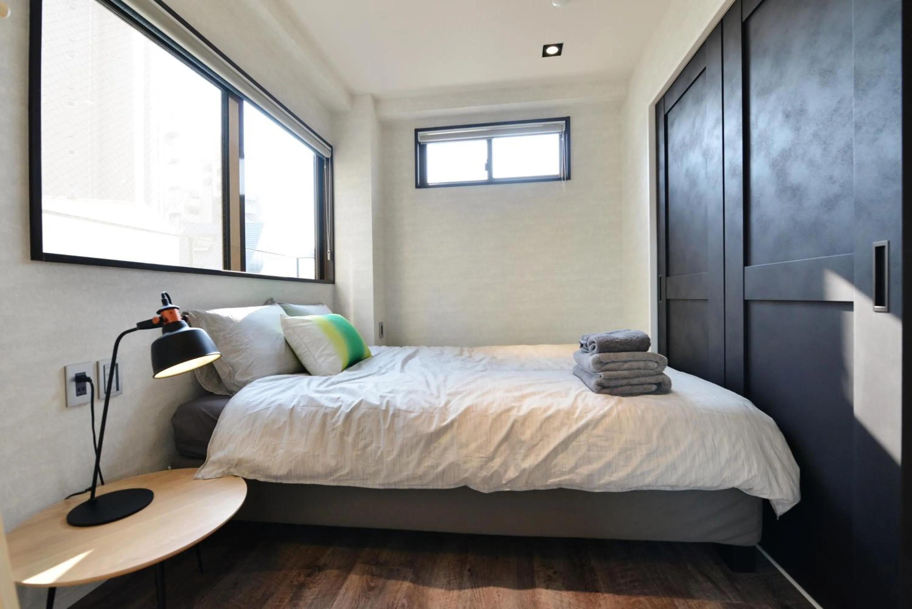 Bed in Real Life Meguro River