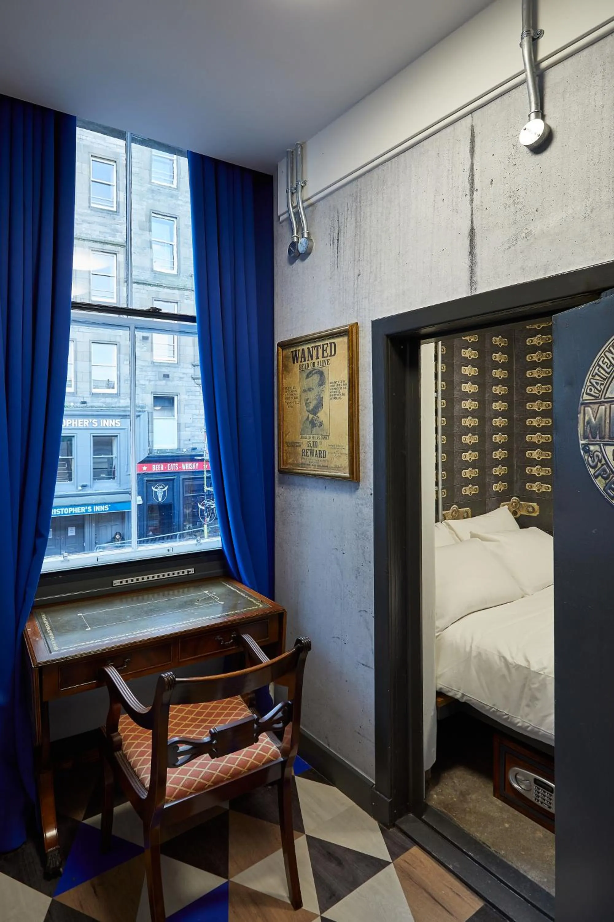 Bed in St Christopher's Inn Edinburgh - Old Town