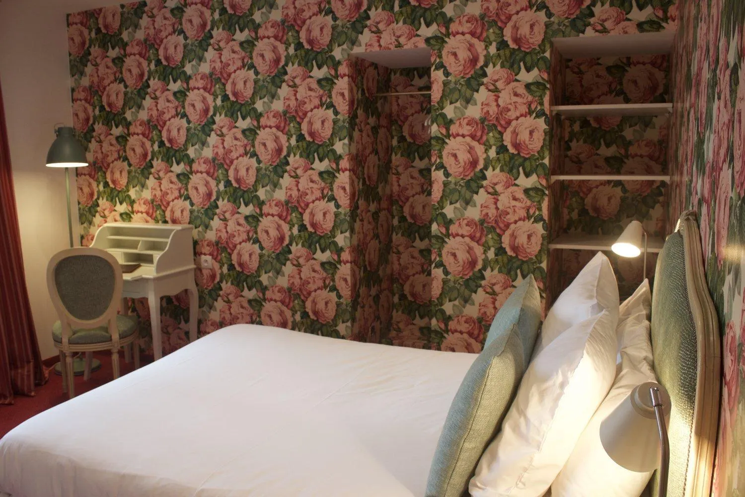 TV and multimedia, Bed in Les Prés D'ondine