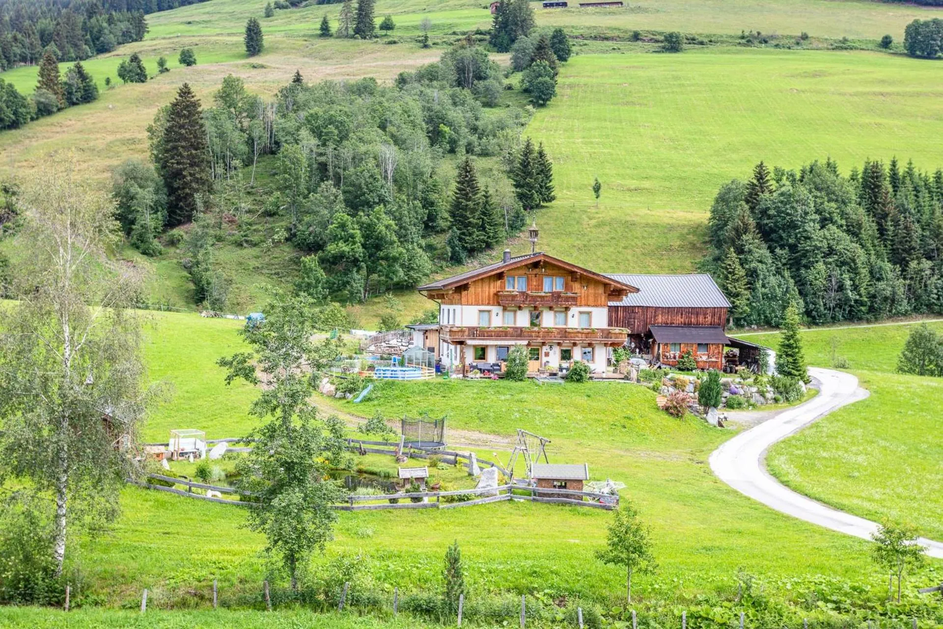 Property building in Stanglehen