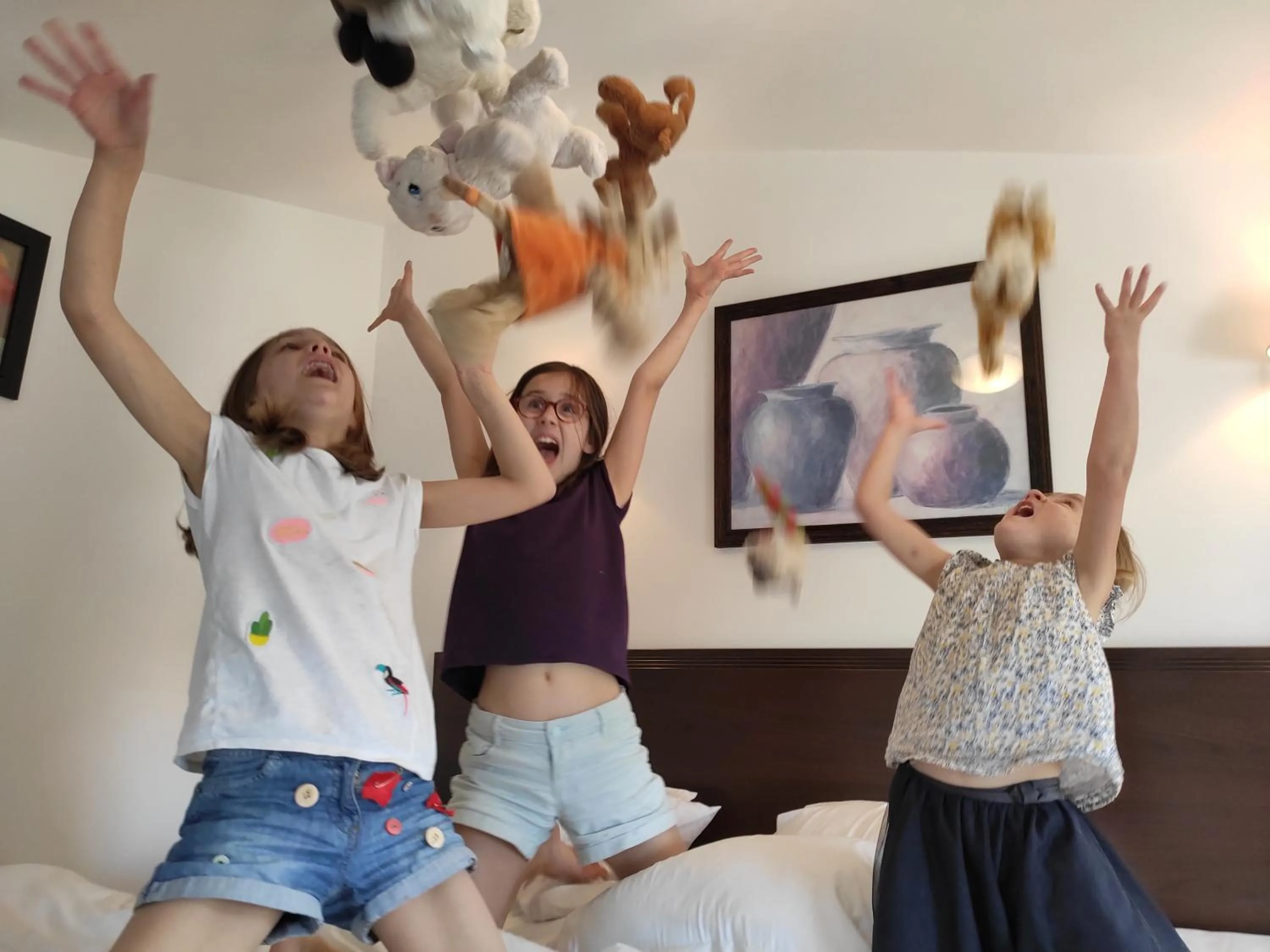 children in Logis Hotel Le Richelieu - Royan Atlantique