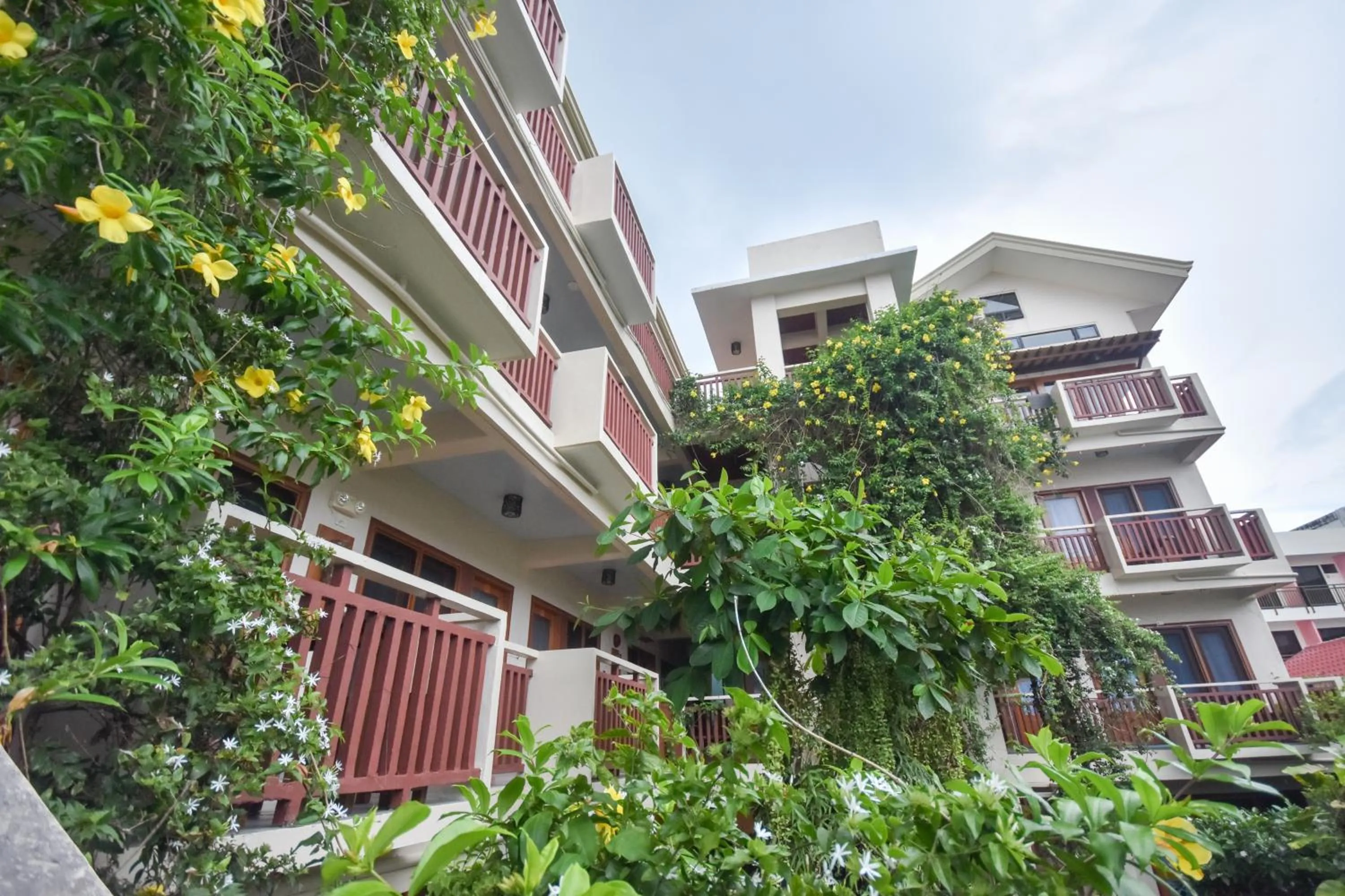 Property building in Agos Boracay Rooms + Beds