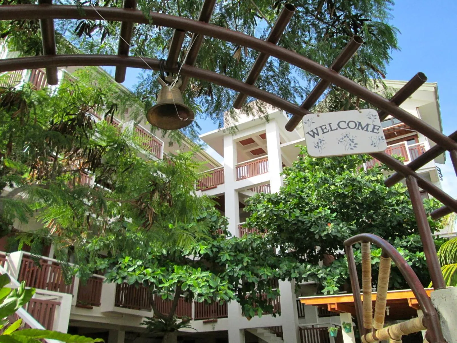 Property building in Agos Boracay Rooms + Beds