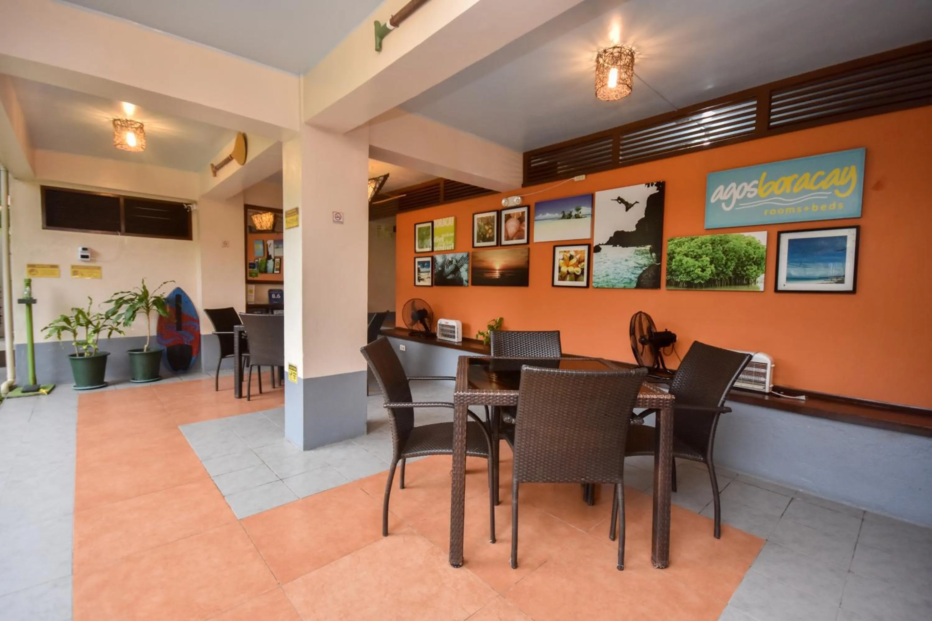 Lobby or reception in Agos Boracay Rooms + Beds