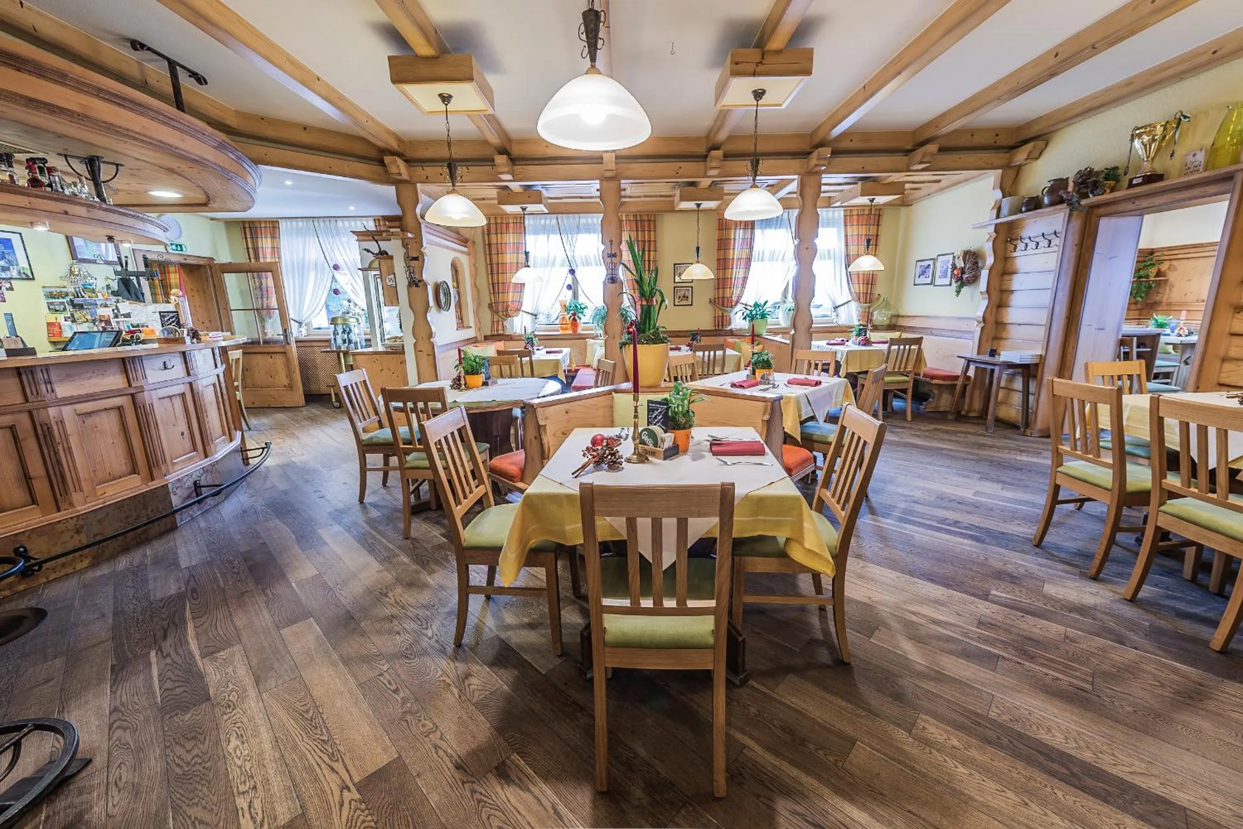 Restaurant/places to eat in Gasthof Großschedl zum Kramerwirt