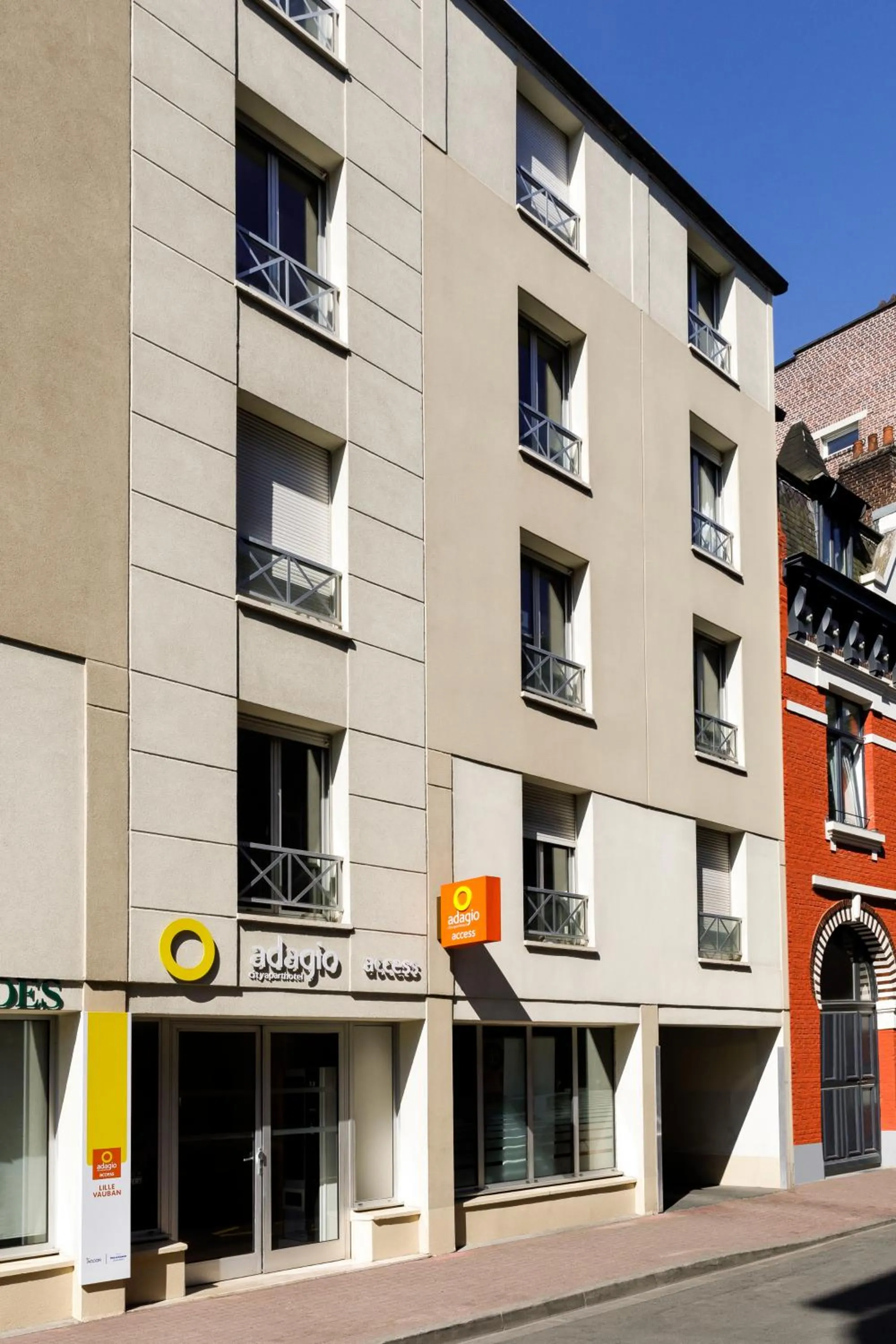 Facade/entrance in Aparthotel Adagio Access Lille Vauban