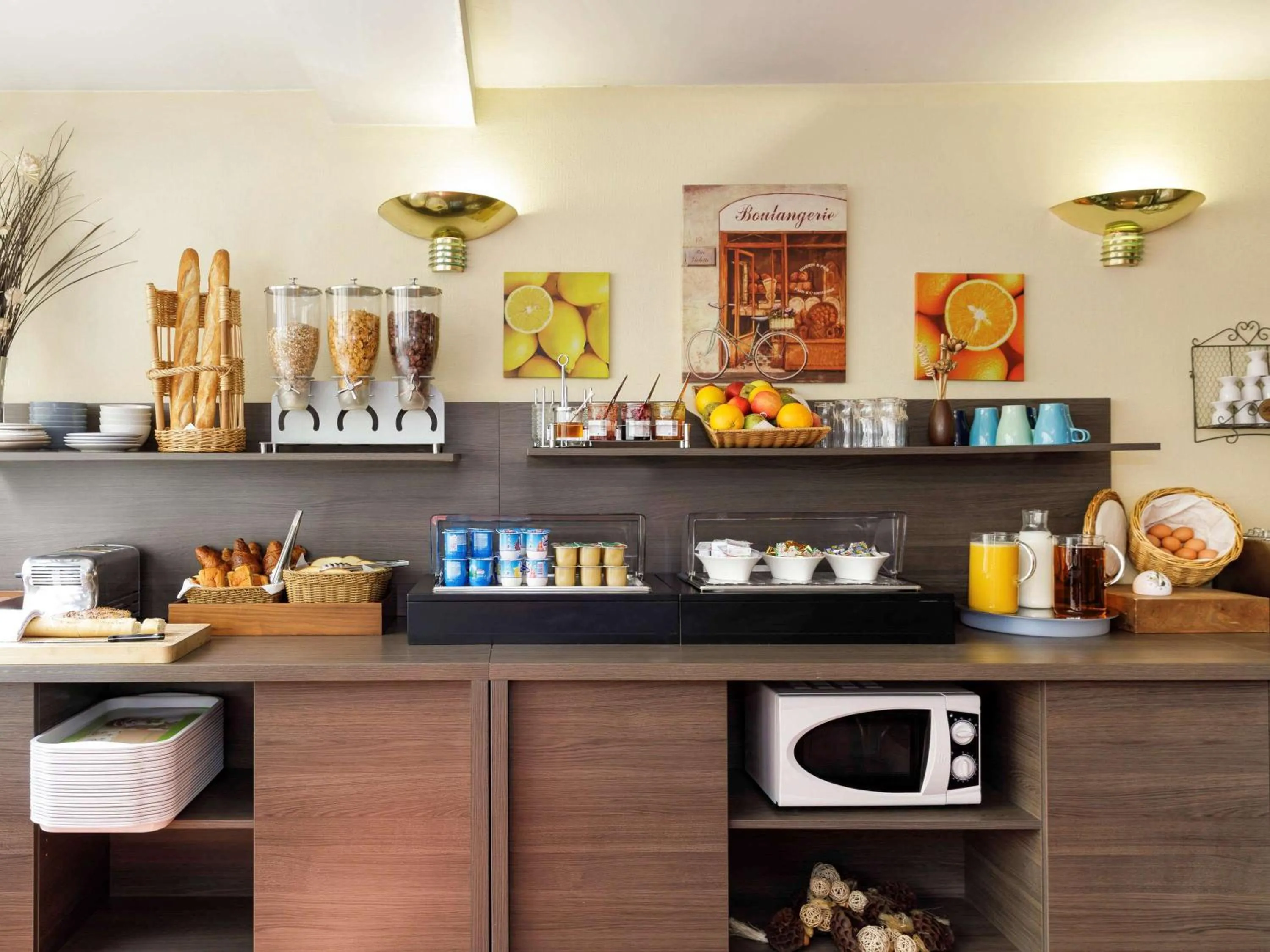 Restaurant/places to eat in Aparthotel Adagio Access Lille Vauban