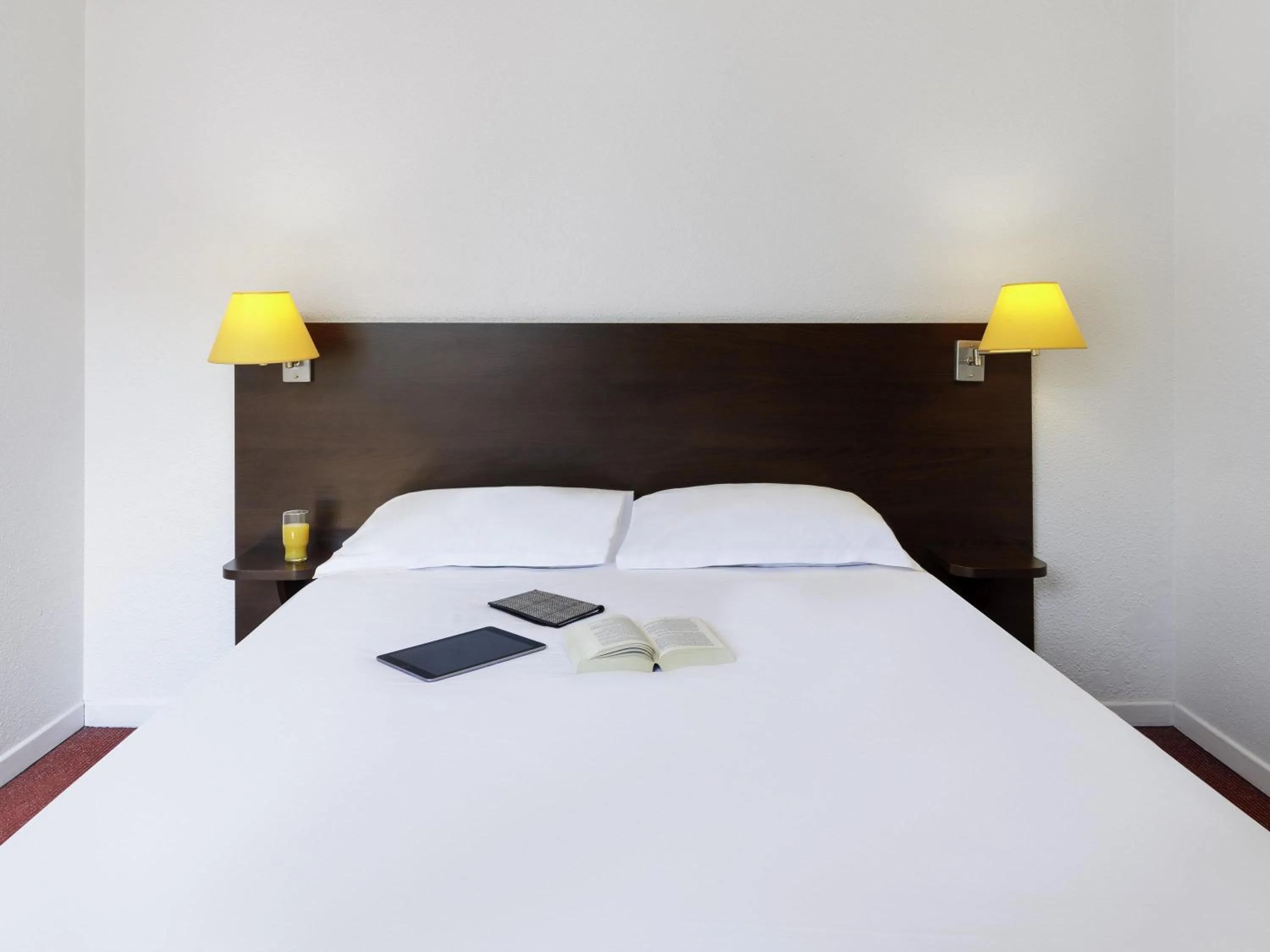 Bedroom in Aparthotel Adagio Access Lille Vauban