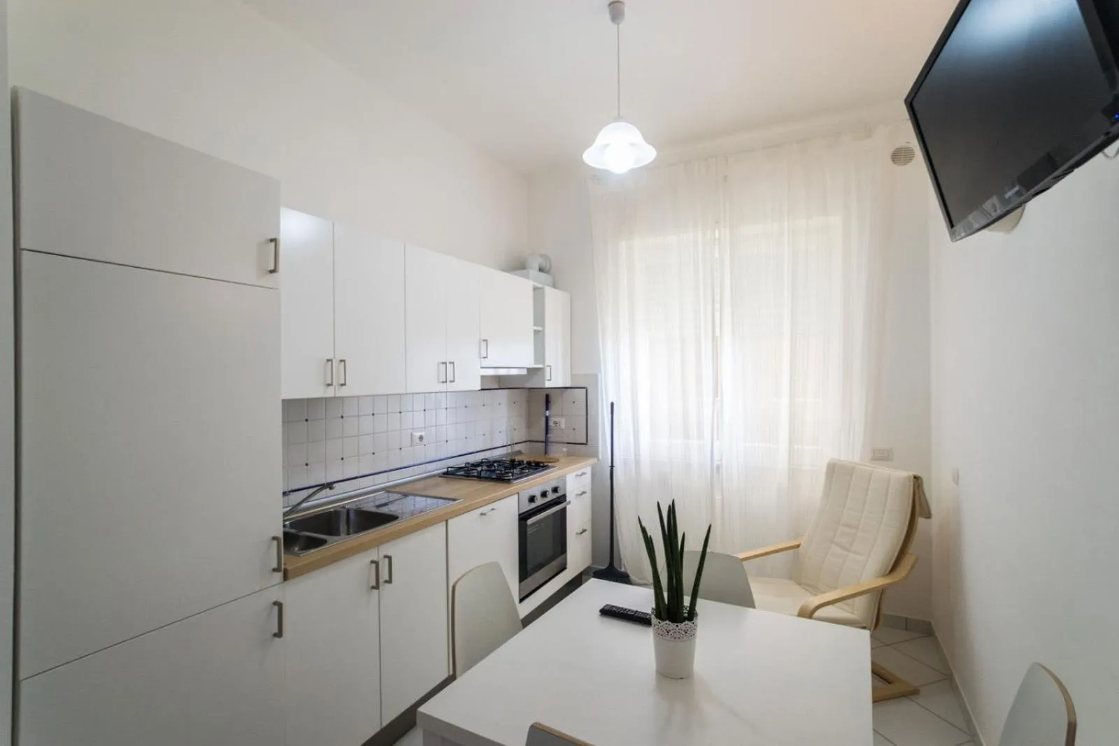 Kitchen or kitchenette in Casa Vacanze Maiori