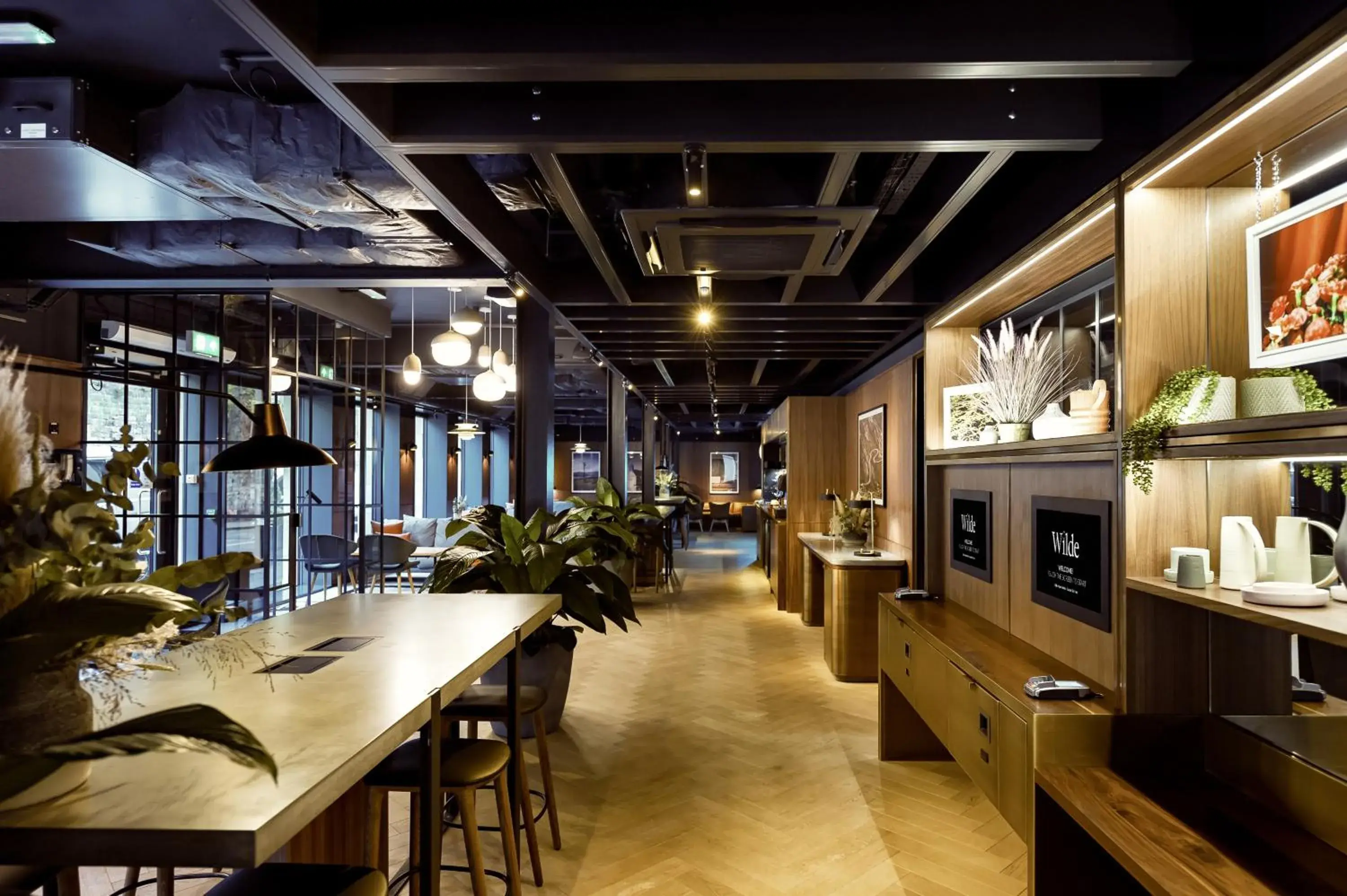 Lounge or bar in Wilde Aparthotels Edinburgh Grassmarket Lounge or bar in Wilde Aparthotels Edinburgh Grassmarket