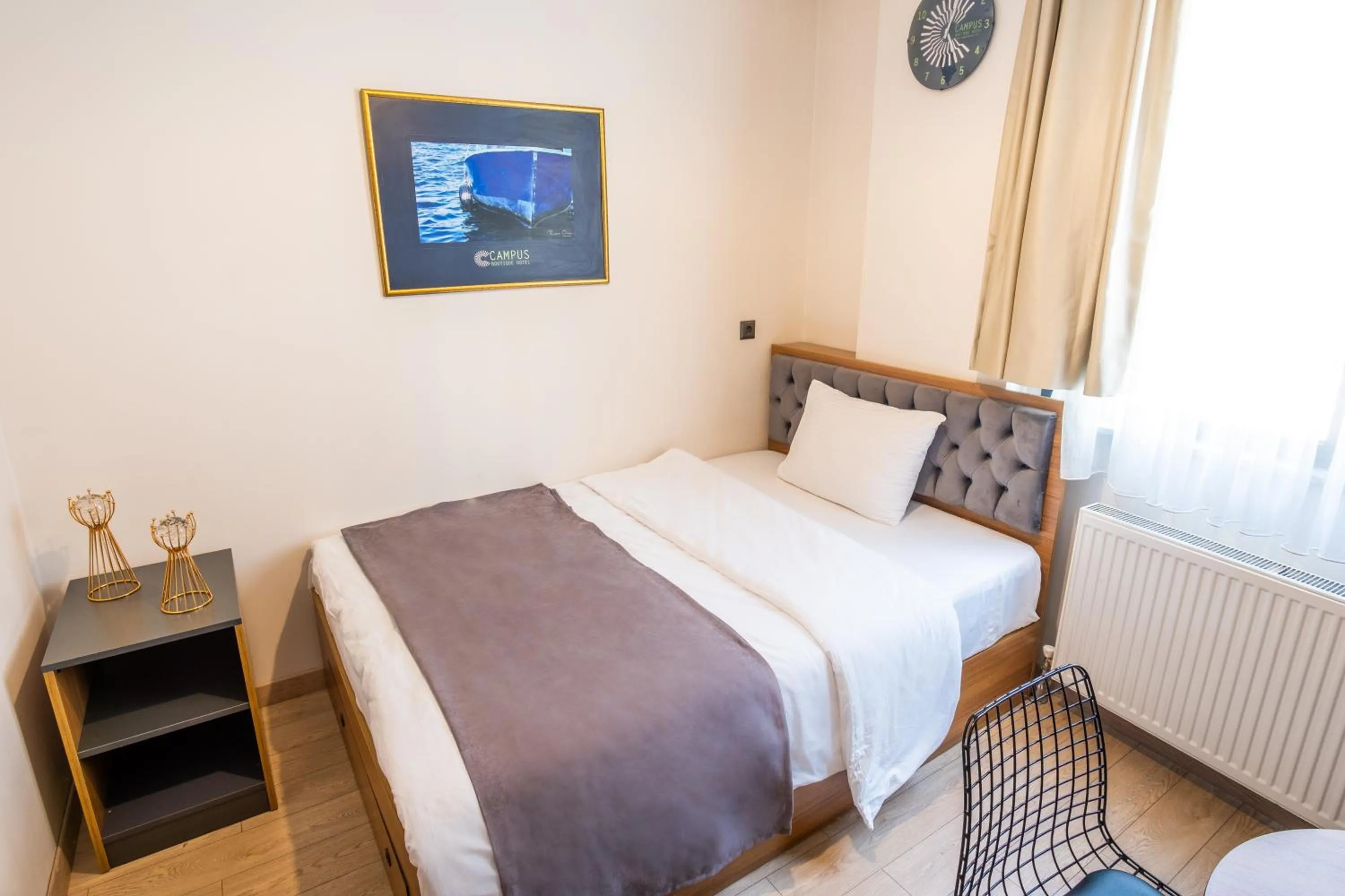 Bedroom, Bed in Campus Boutique Hotel