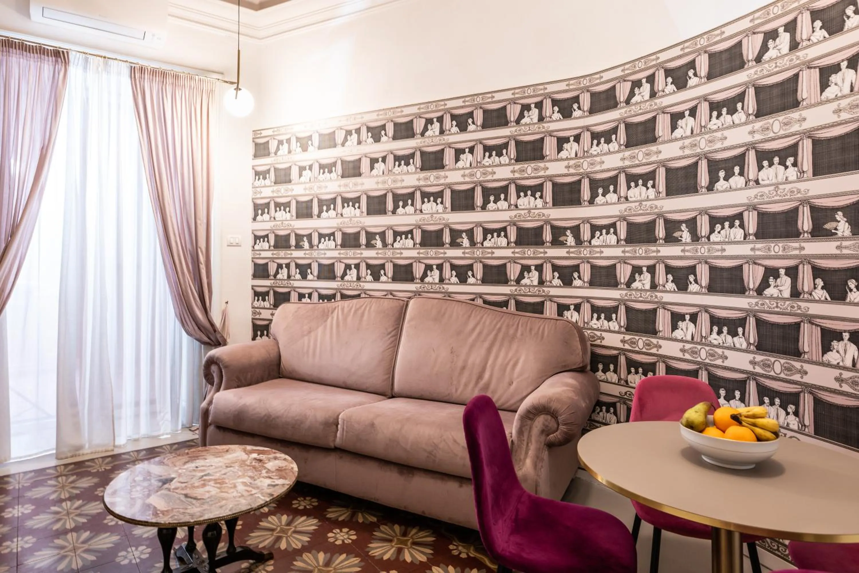 Scene Suites Apartments