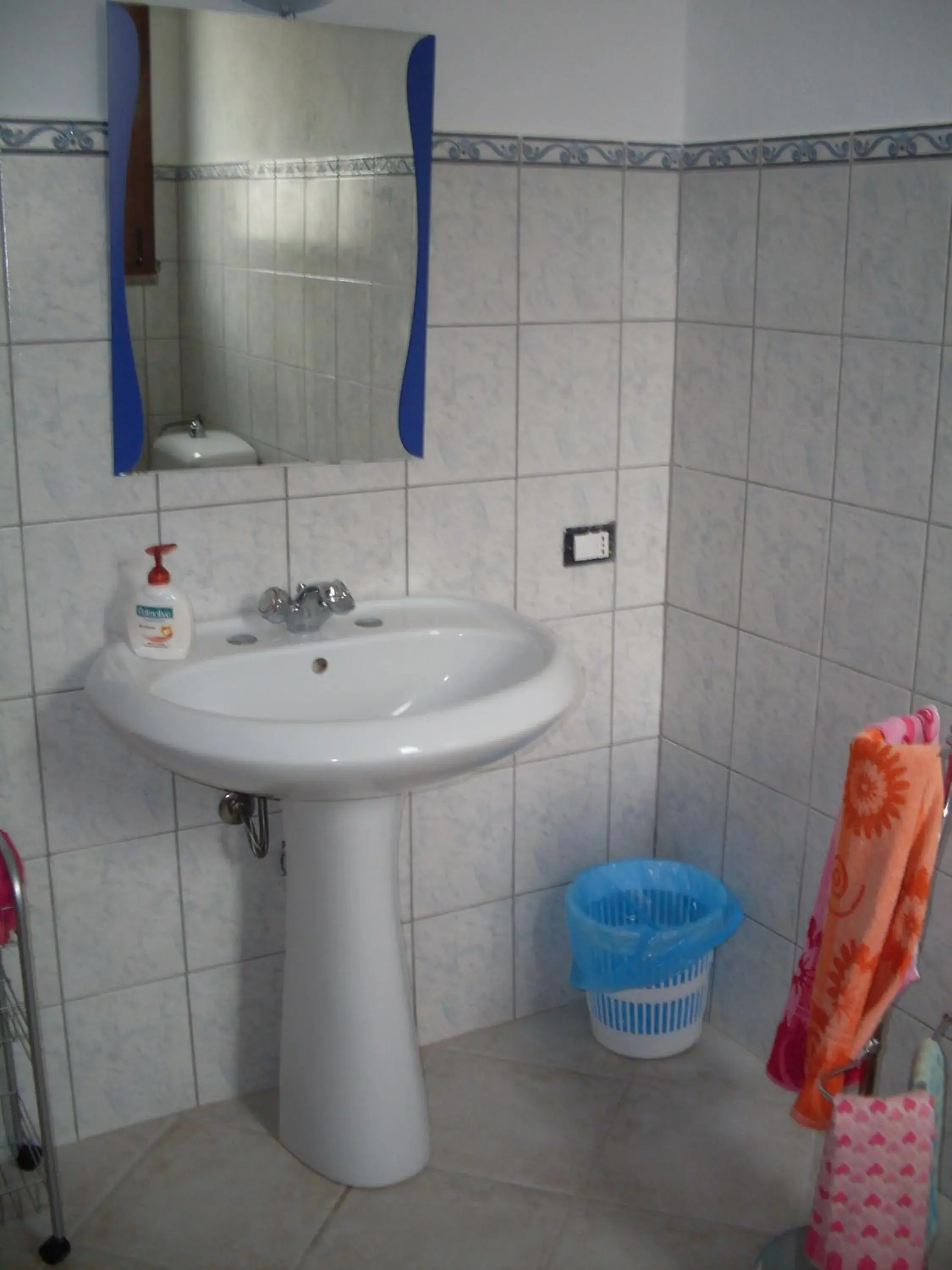 Double or Twin Room in Affittacamere Peonia Double or Twin Room in Affittacamere Peonia